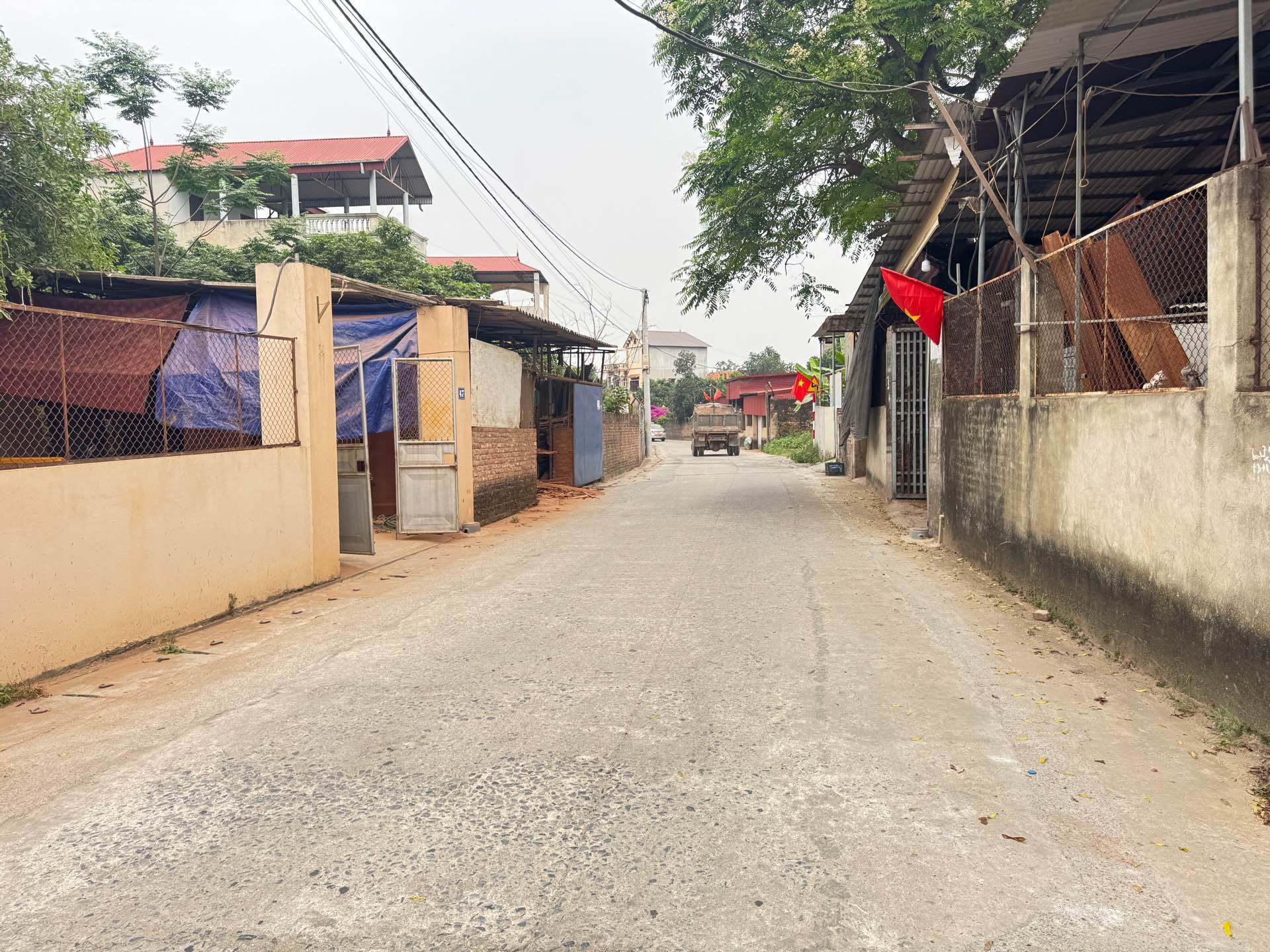 Bán đất thổ cư 80m² tại Sơn Đoài, Sóc Sơn - Gần đường 418, đường rộng ô tô