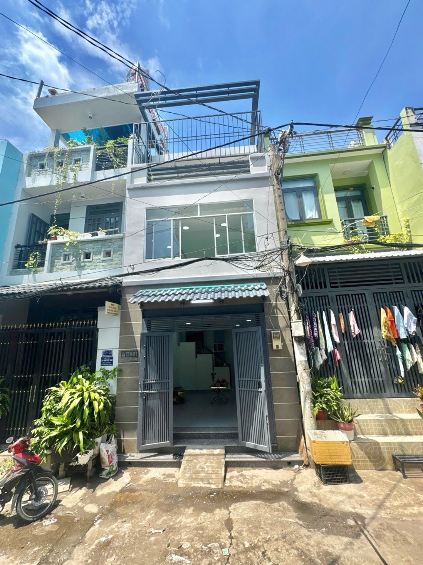 Nhà 3 Tầng Siêu Đẹp An Dương Vương - Vào Ở Ngay!