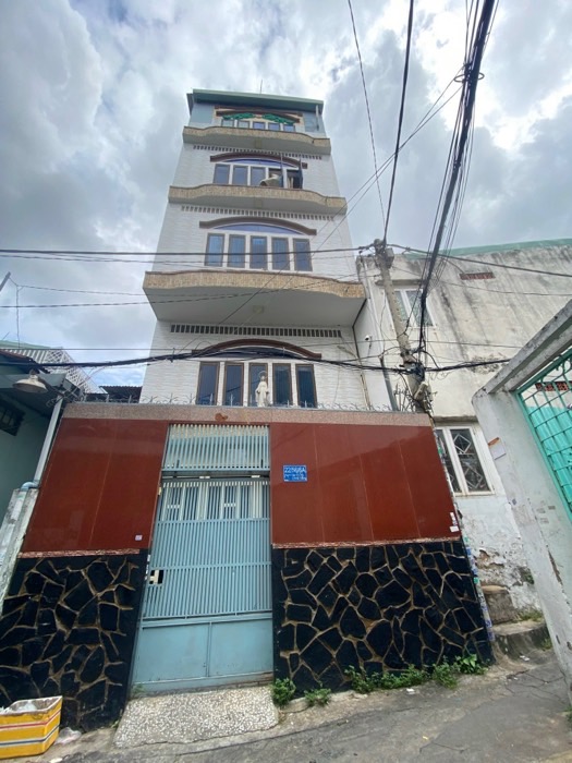 Cơ hội sở hữu nhà mặt tiền 5m ngay khu Bình Thạnh, giá tốt hiếm có