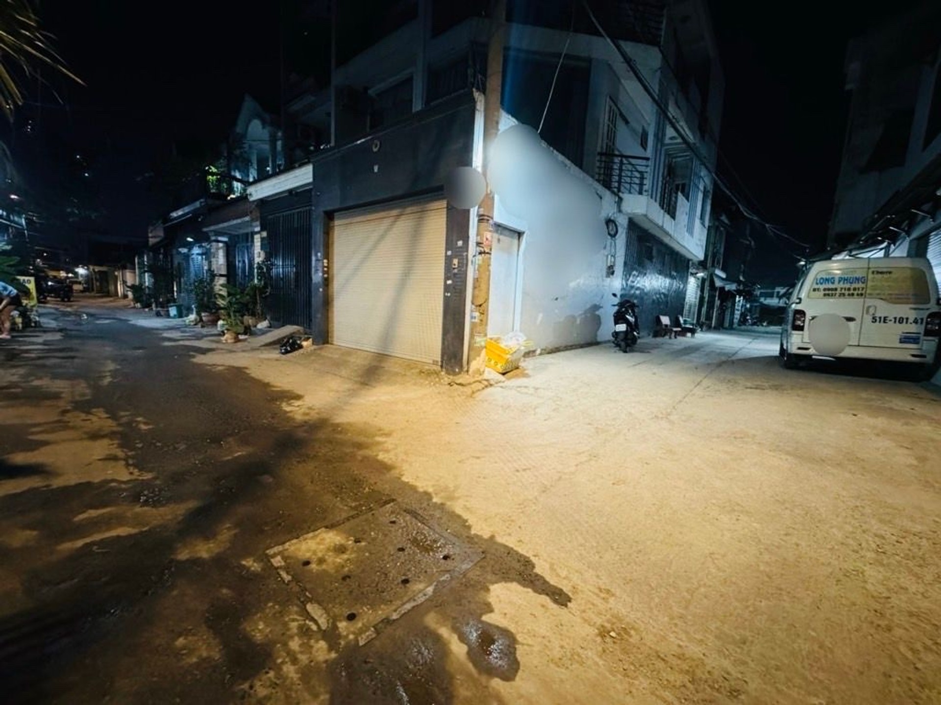 Cơ Hội Vàng - Nhà Riêng Đẹp Mặt Tiền, Sân Ô Tô Tại Khu Vực Đỉnh