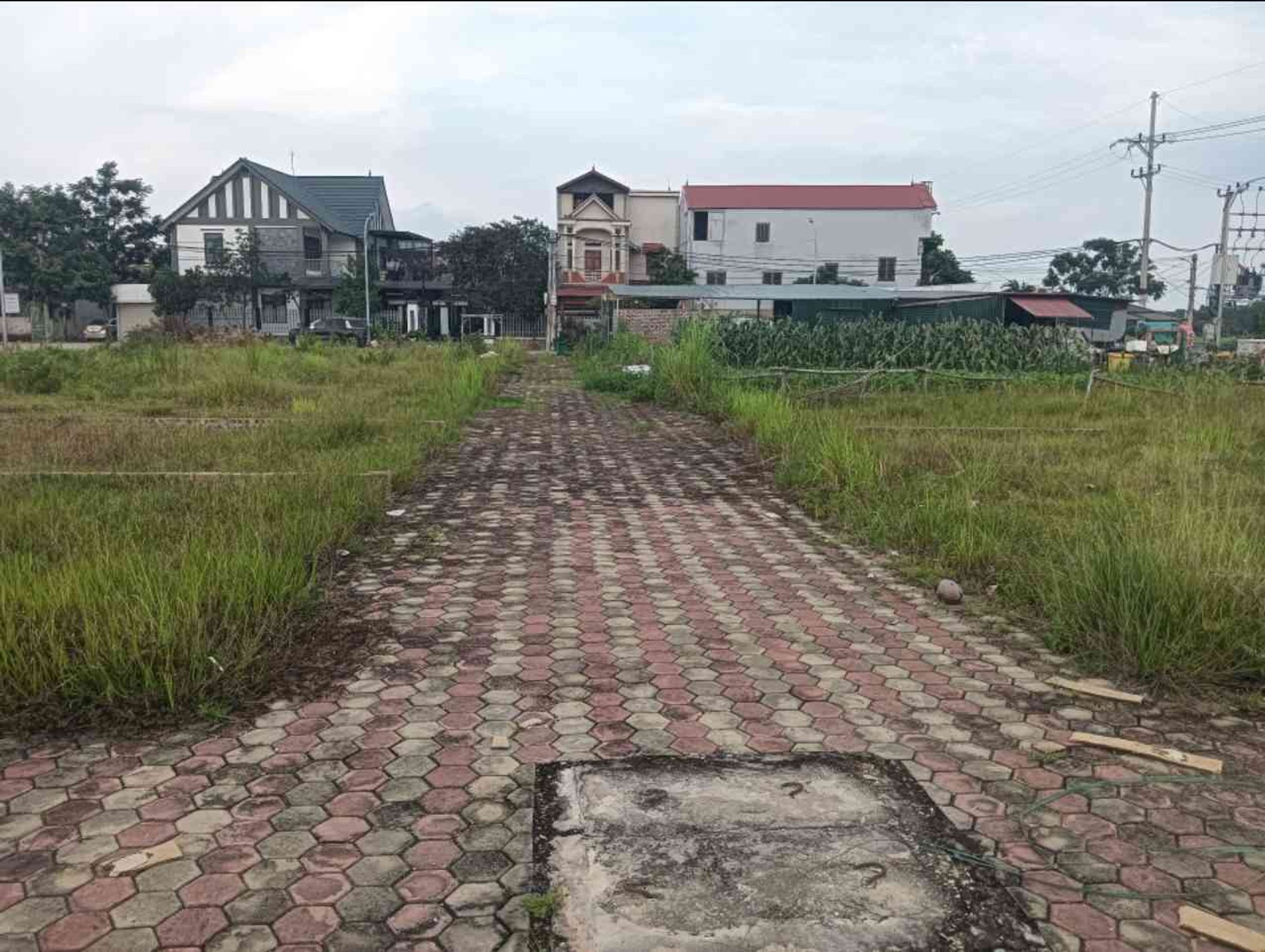 Siêu phẩm đấu giá 90 m Đông Lai , xã Nội Bài