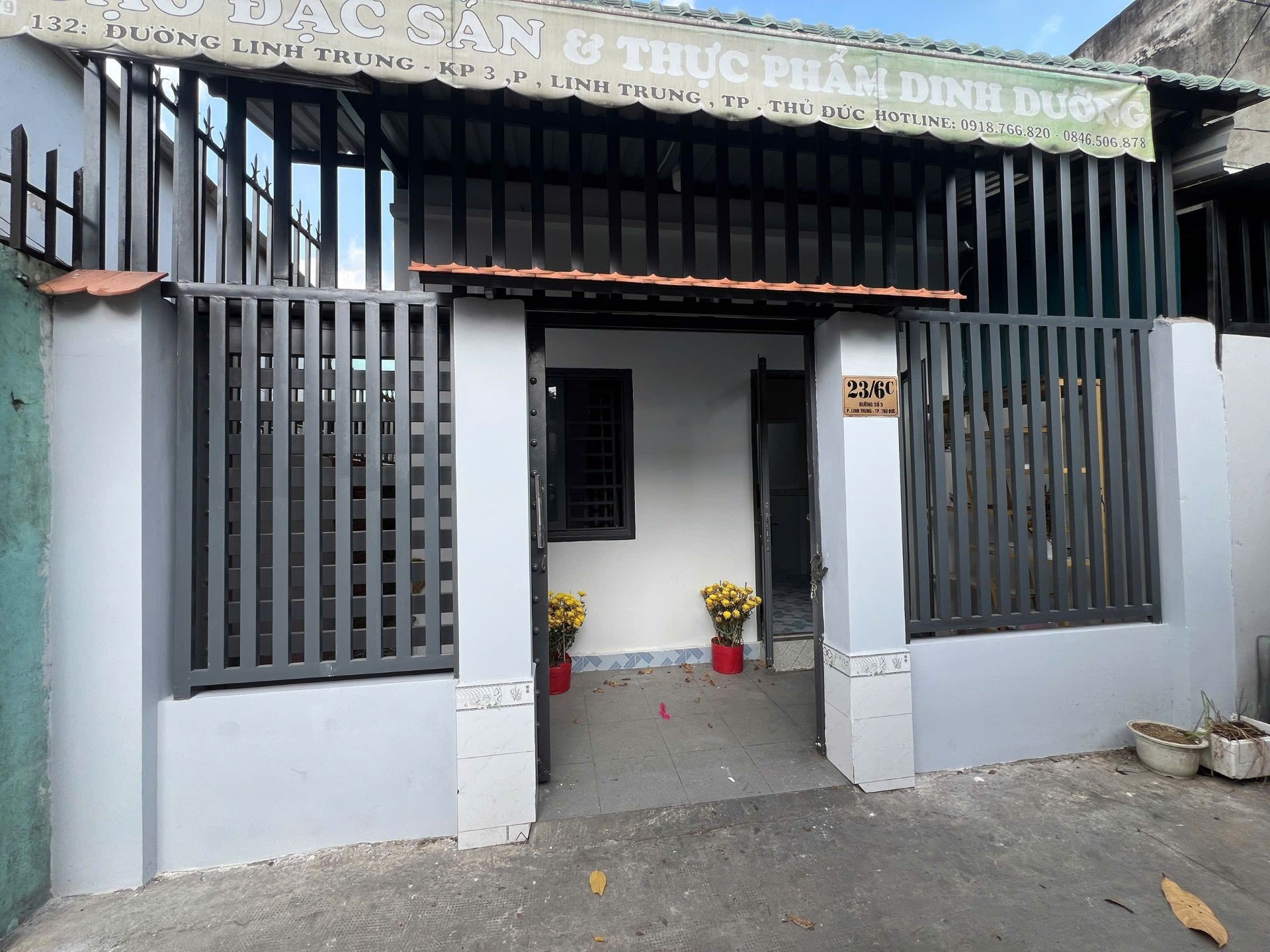 Khám Phá Ngôi Nhà Mơ Ước Đầu Tiên Tại Thủ Đức! 🌟