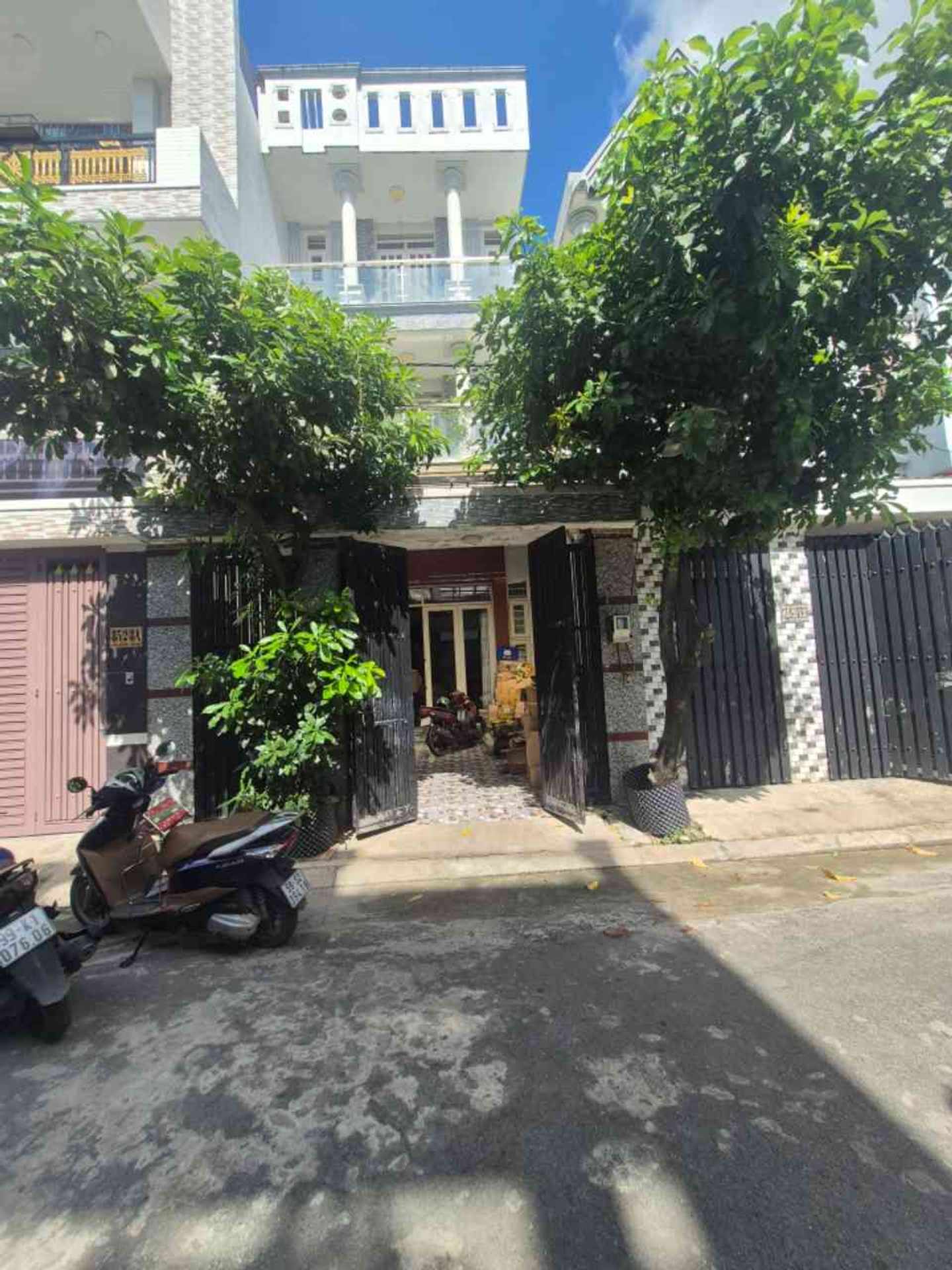 -nhà 3 tầng khu dân cư đại hải, GẦN CHỢ Bà Điểm, tphcm (5,3TY)
DT: 5m x 16m
Nhà 3 tầng 4pn, 3 wc,