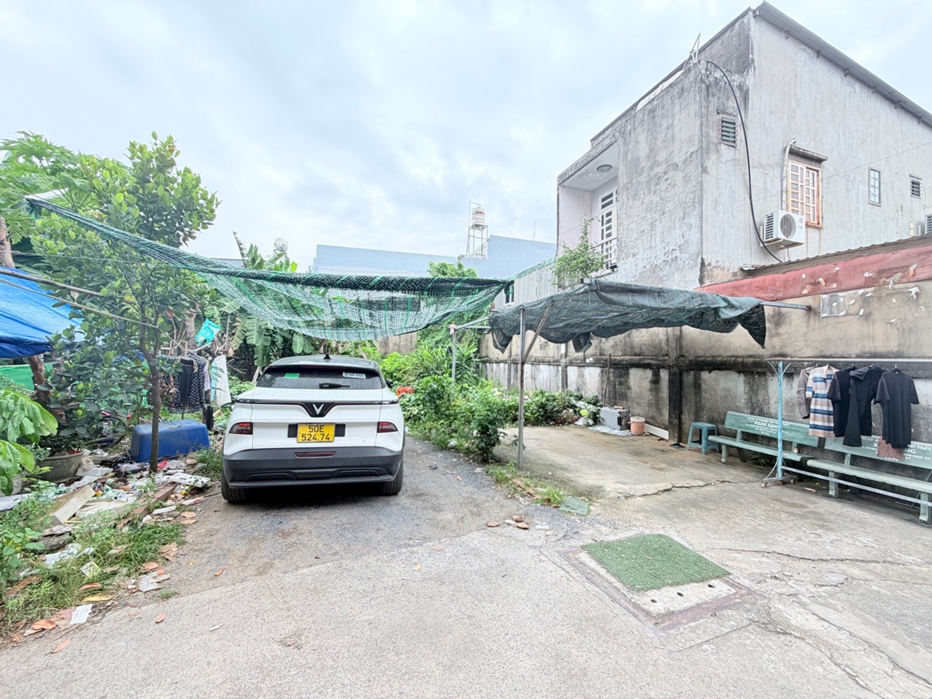 Bán đất 81.4m2 hướng Nam phường Long Trường Quận 9 giá 3.7 tỷ