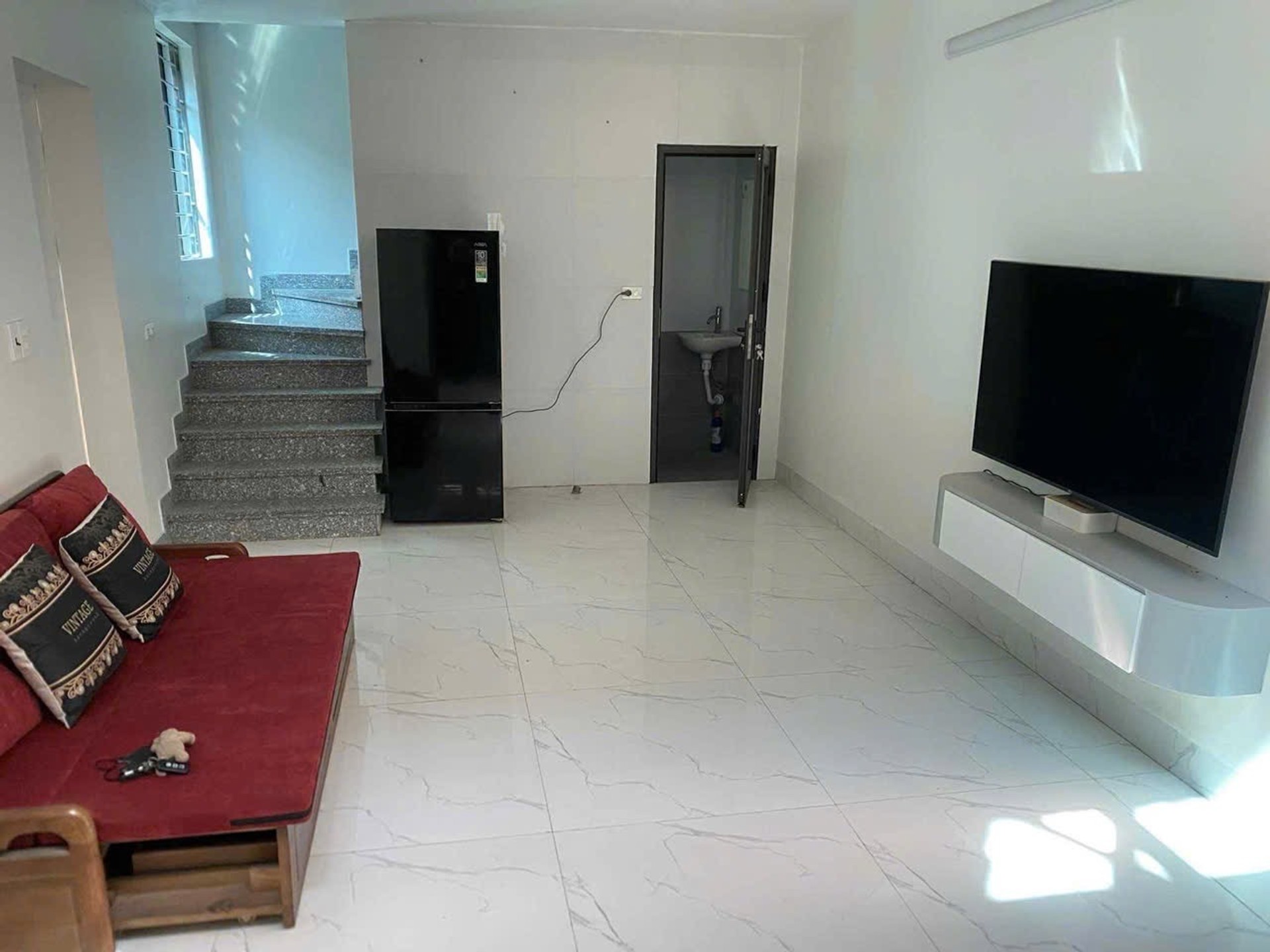 🔥 SIÊU PHẨM LÔ GÓC UY LỖ – ĐÔNG ANH 🔥
🏡 Lô góc 2 mặt thoáng, vị trí đẹp