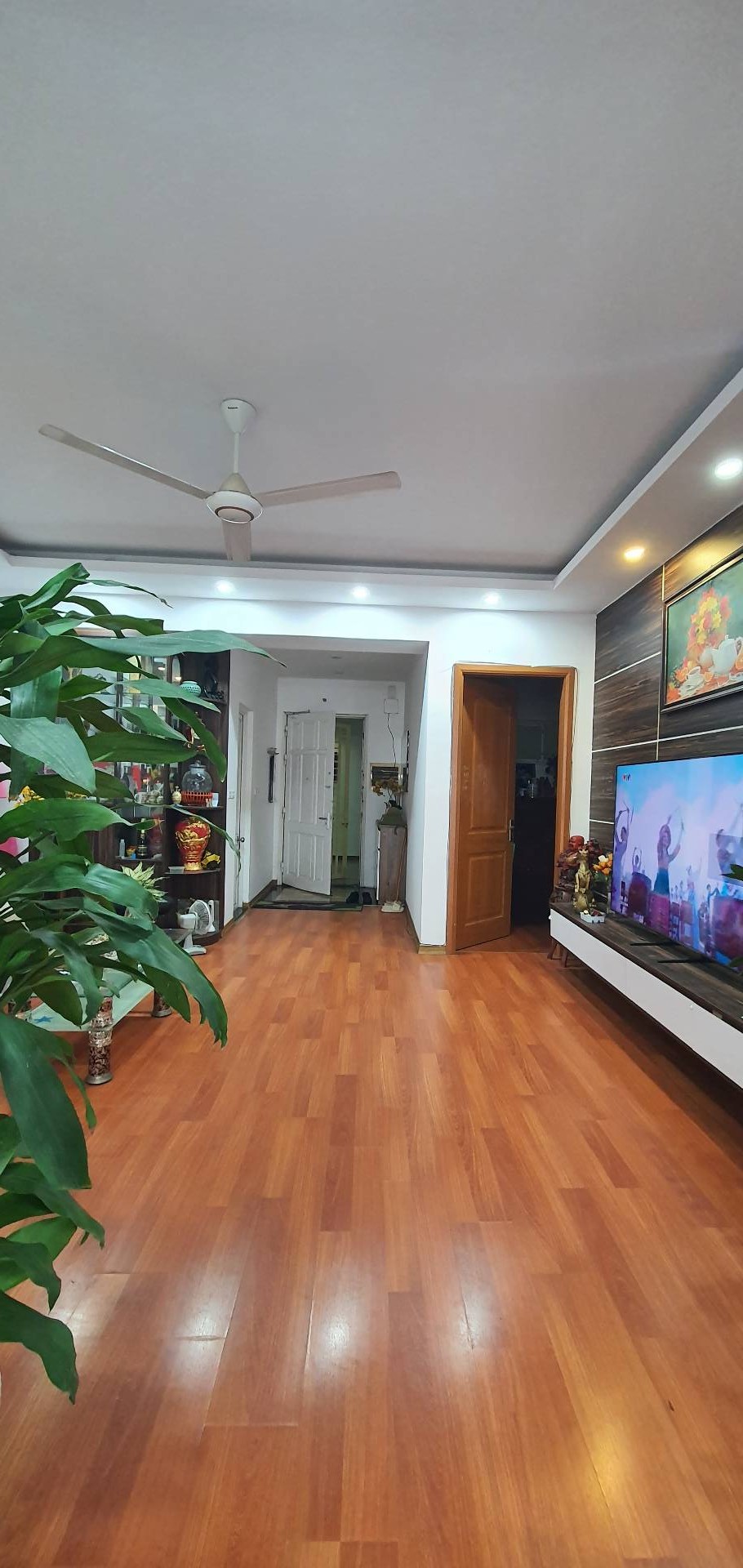 Căn Hộ Mơ Ước Tại Tố Hữu – Giá Chỉ 9.6 Tỷ!