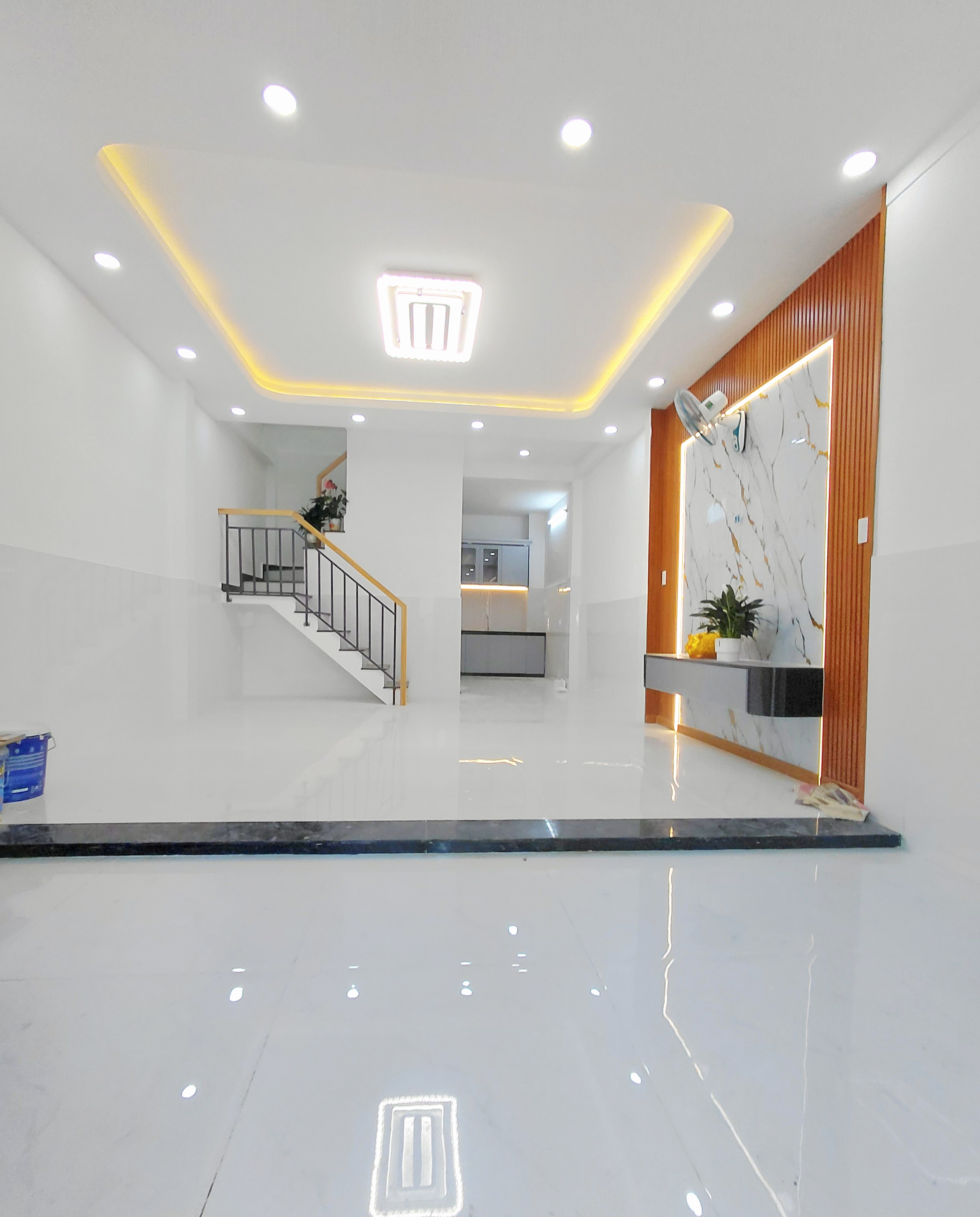 🆘GIẢ.M S.ỐC💰GI.Á RẺ BẤT NGỜ CHỈ 2TỶ 839TR (TL)
🌹NHÀ ĐẸP 2 TẦNG_4,5M x 12M_HẺM XE HƠI THÔNG_LÊ
