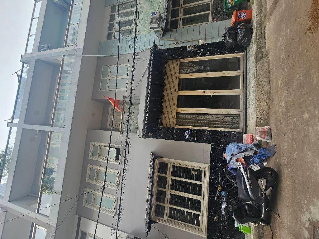 🏡 BÁN NHÀ 3 TẦNG (54m2) - VỊ TRÍ ĐẸP GẦN BÌNH THÀNH - ĐƯỜNG BÌNH THÀNH - BÌNH TÂN
💰 Giá Chào 5.9t