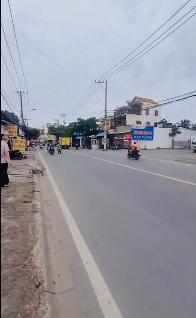 Chủ gửi bán mặt tiền kinh doanh đỉnh đang có dòng tiền ổn định 100 triệu tháng, 10x41m , chỉ 50 tỷ