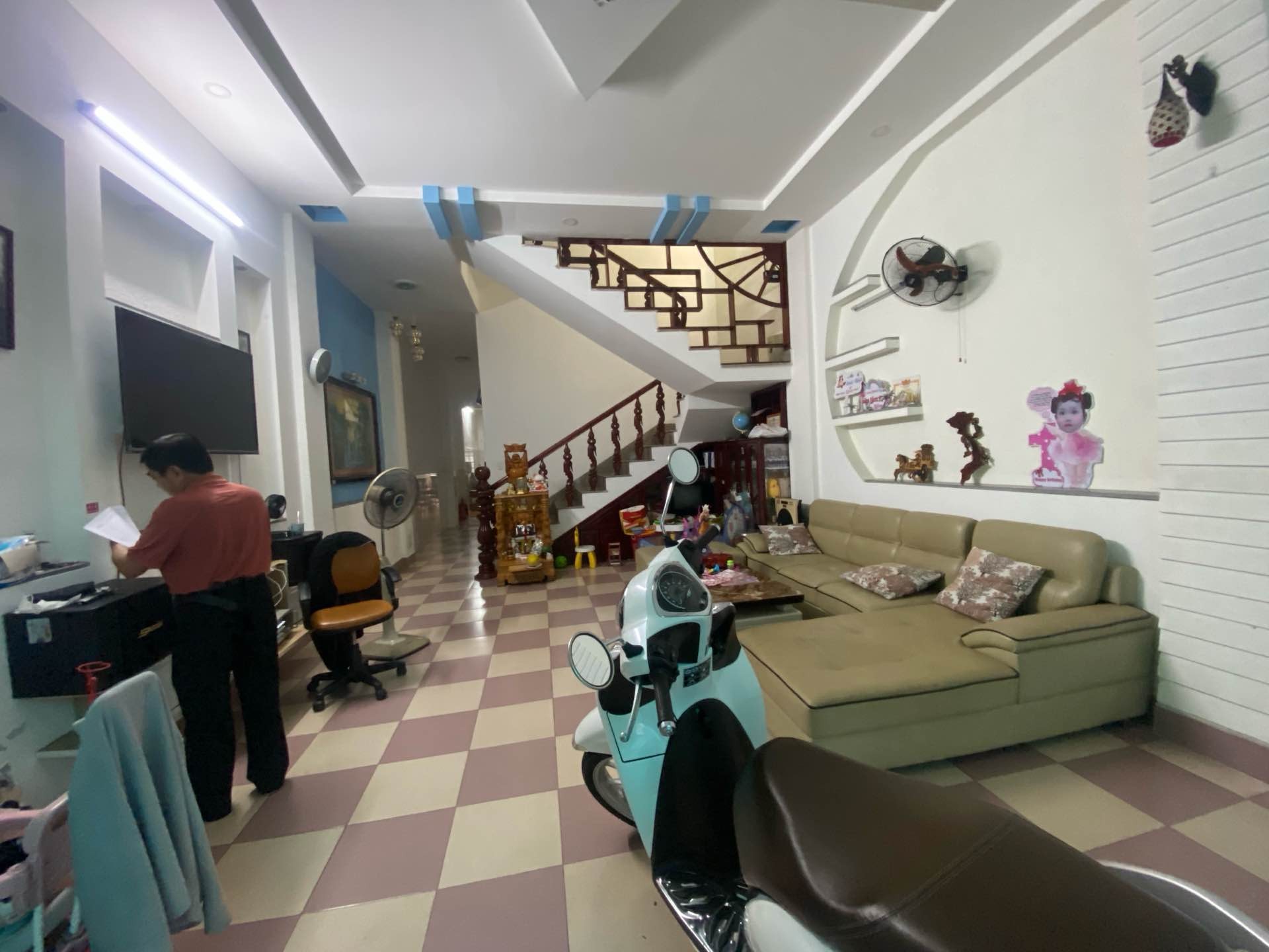 🤯 127,7M² MÀ CHỈ CÁCH NGUYỄN HỮU THỌ 20M — 8,X TỶ!