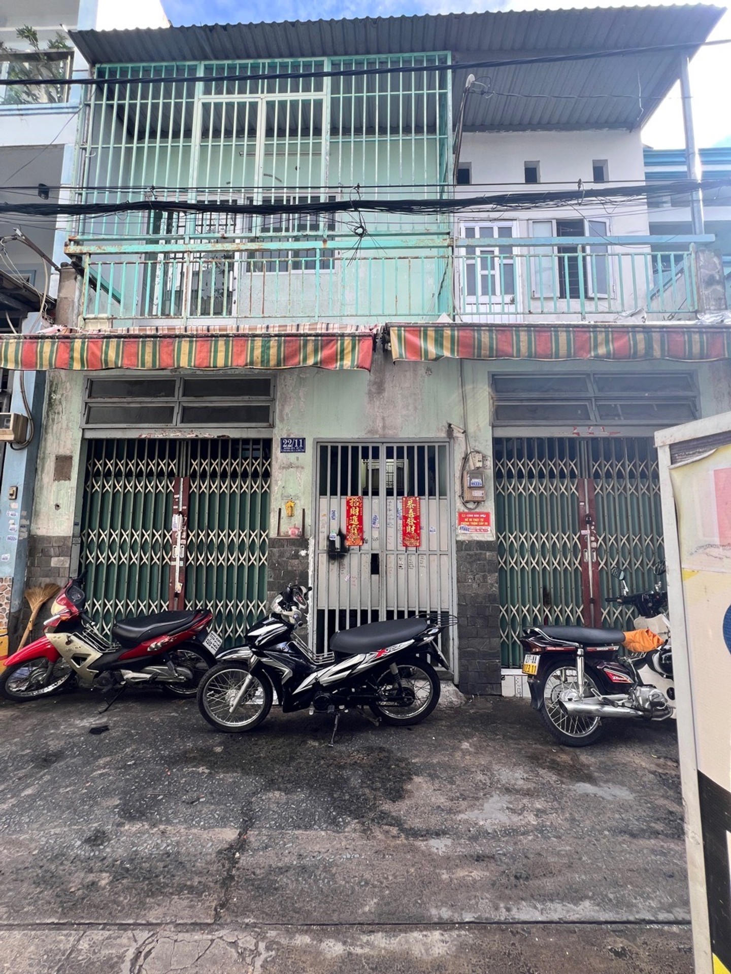 Giá 7.5 TỶ Hẻm XE Tải Gần Ngã Tư 4 Xã 103m, 2 Tầng. Có 6 PT Cho thuê, Thu Nhập ổn định 15tr