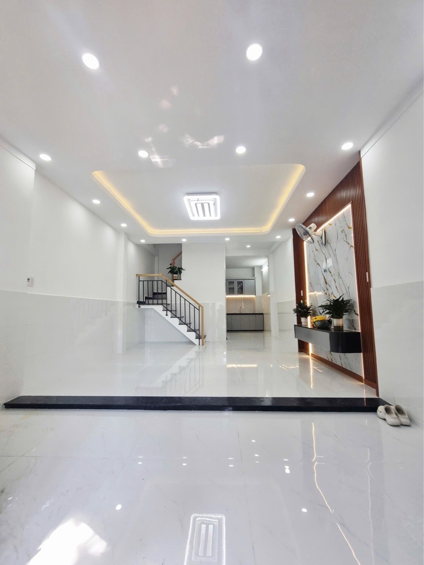 🆘GIẢM SỐC💰GIÁ RẺ BẤT NGỜ CHỈ 2TỶ 840 TR (TL) 🌹NHÀ ĐẸP 2 TẦNG_HẺM XE HƠI THÔNG_ĐI BỘ RA CHỢ THIẾC