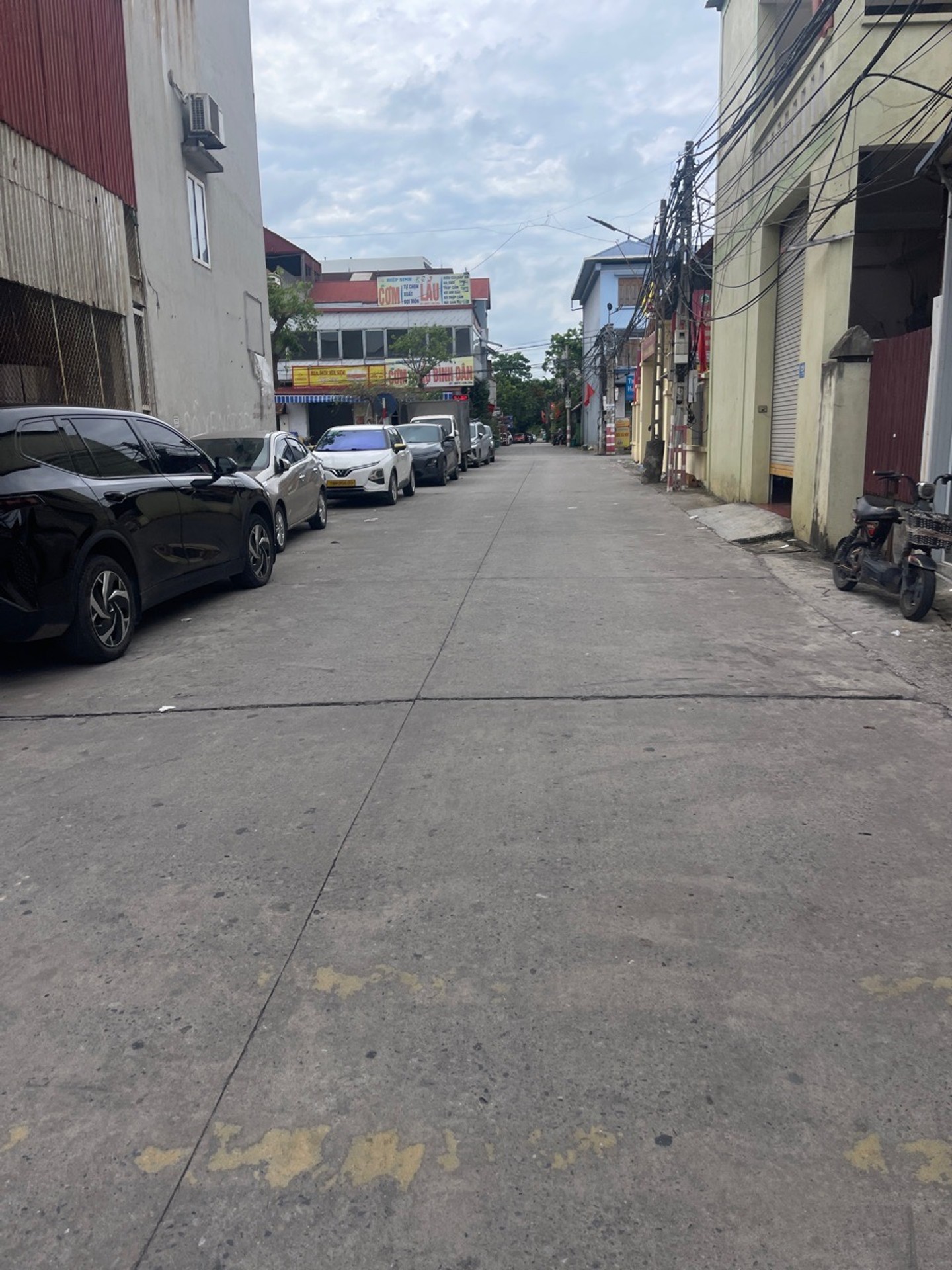 Cơ Hội Đầu Tư Siêu Hời - Bán Nhà Xưởng Tại Nội Bài!