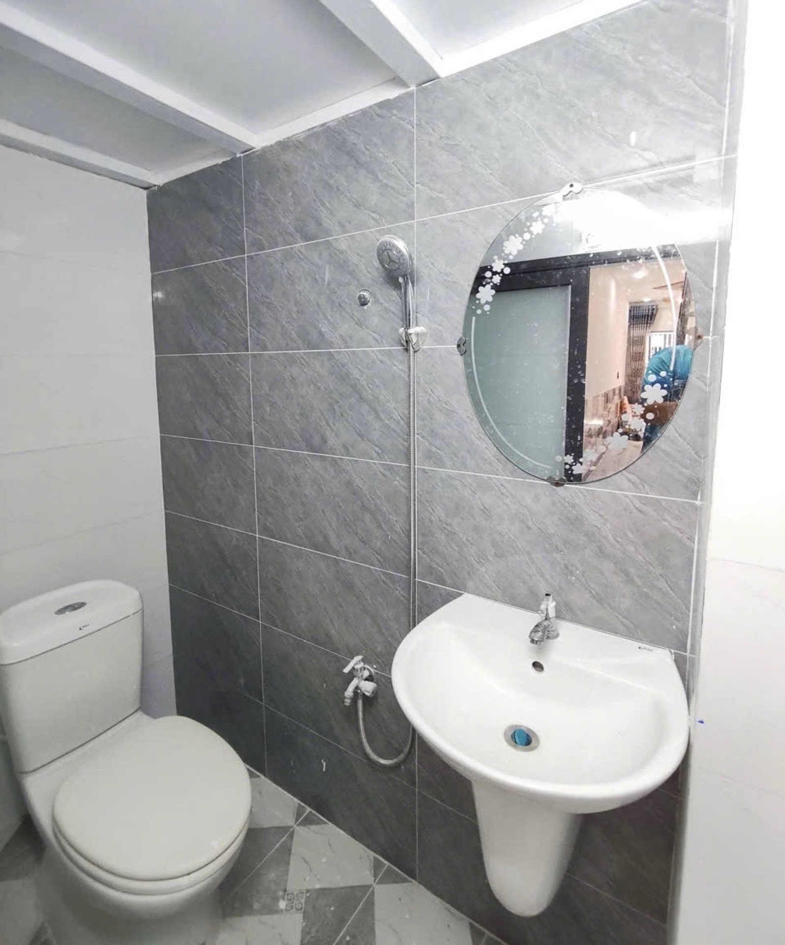 Mai Hắc Đế, p Phú Định, Q8