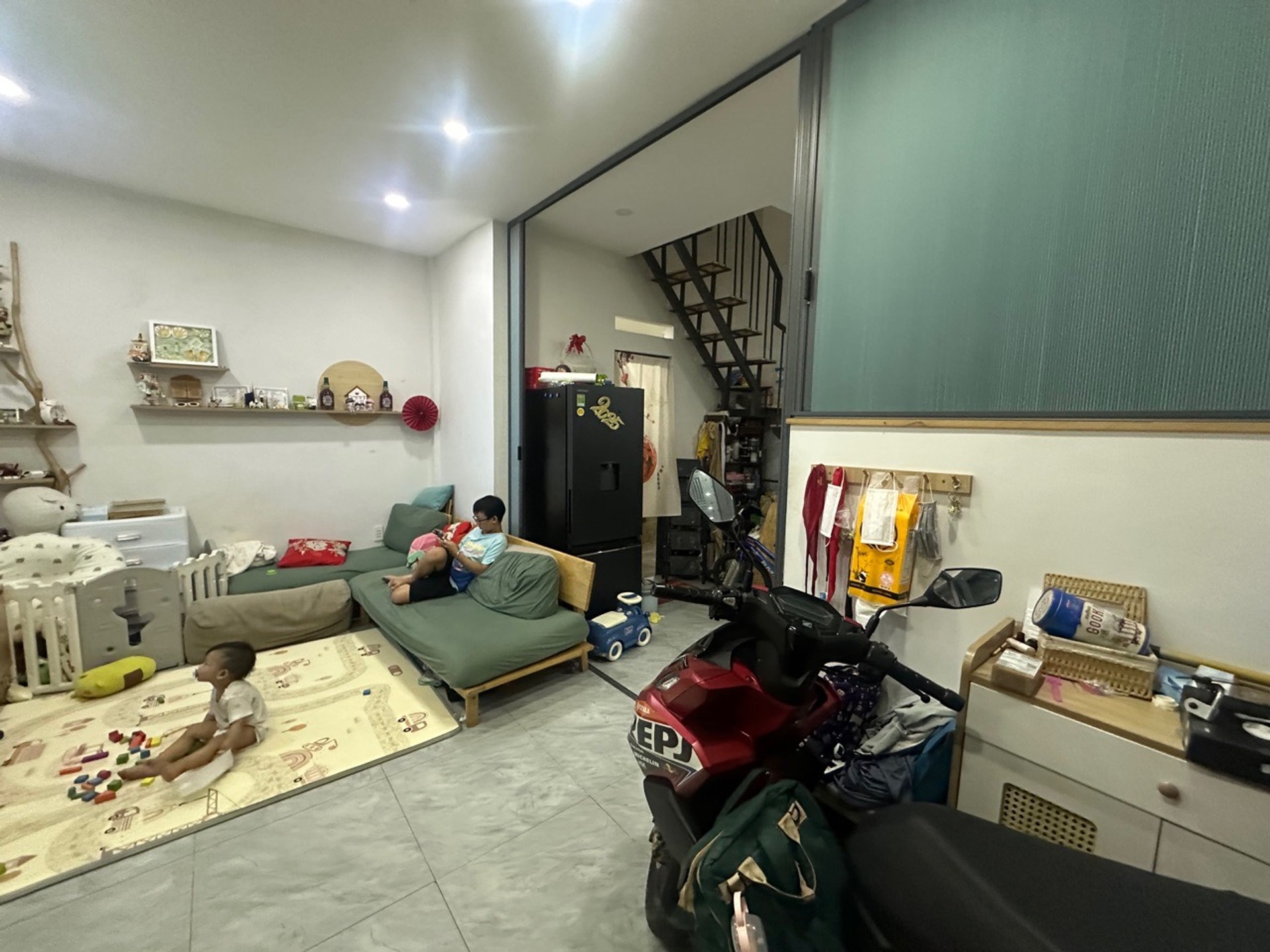 Bán nhà riêng 3 tầng tại quận 6, diện tích 34m², mặt tiền 6.2m, pháp lý rõ ràng