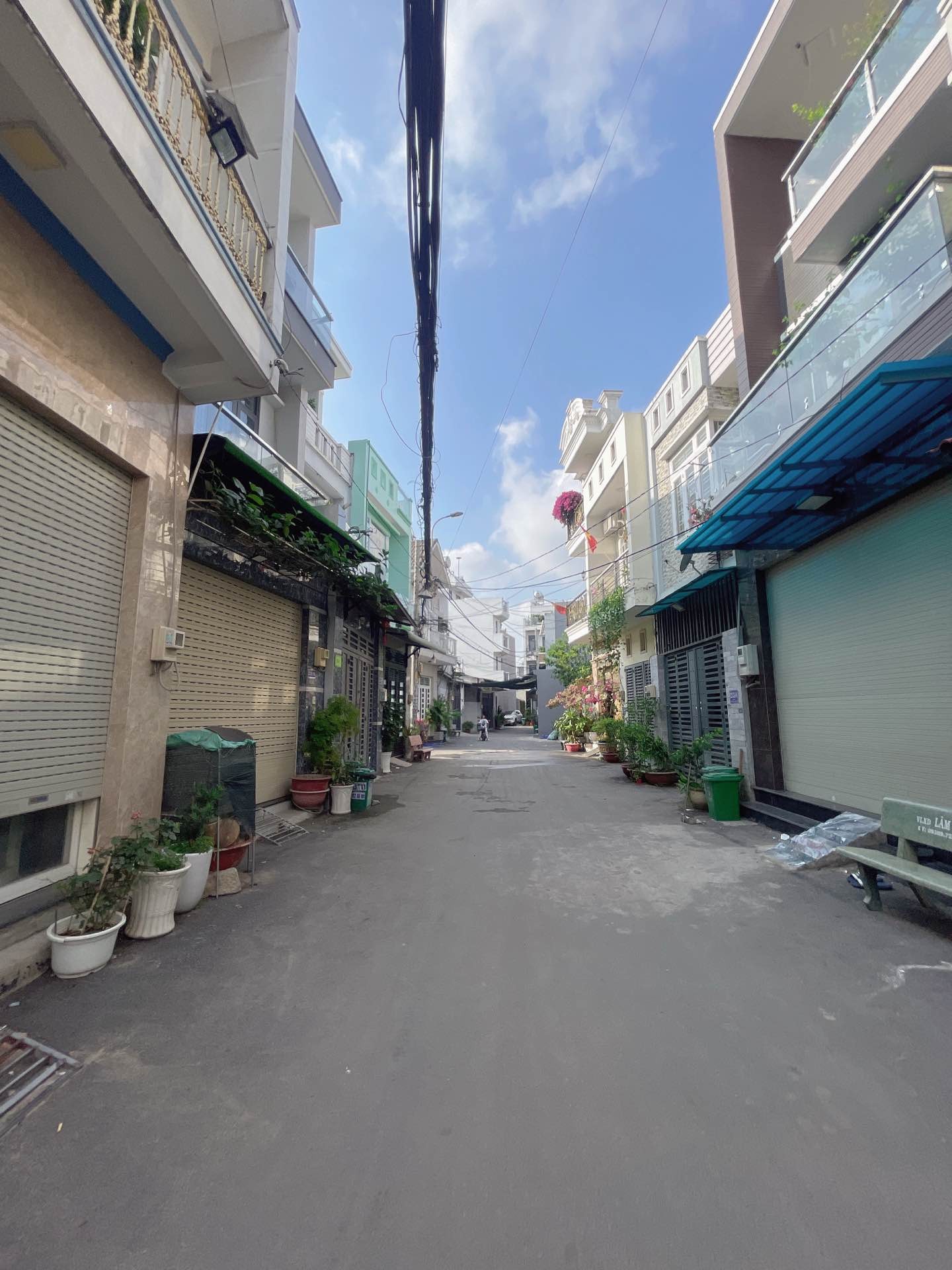 🏡 BÁN NHÀ 3 TẦNG 4 X 15 (60m2) - VỊ TRÍ ĐẸP GẦN CÔNG VIÊN HỒ TRÁI TIM - ĐƯỜNG BÌNH THÀNH
