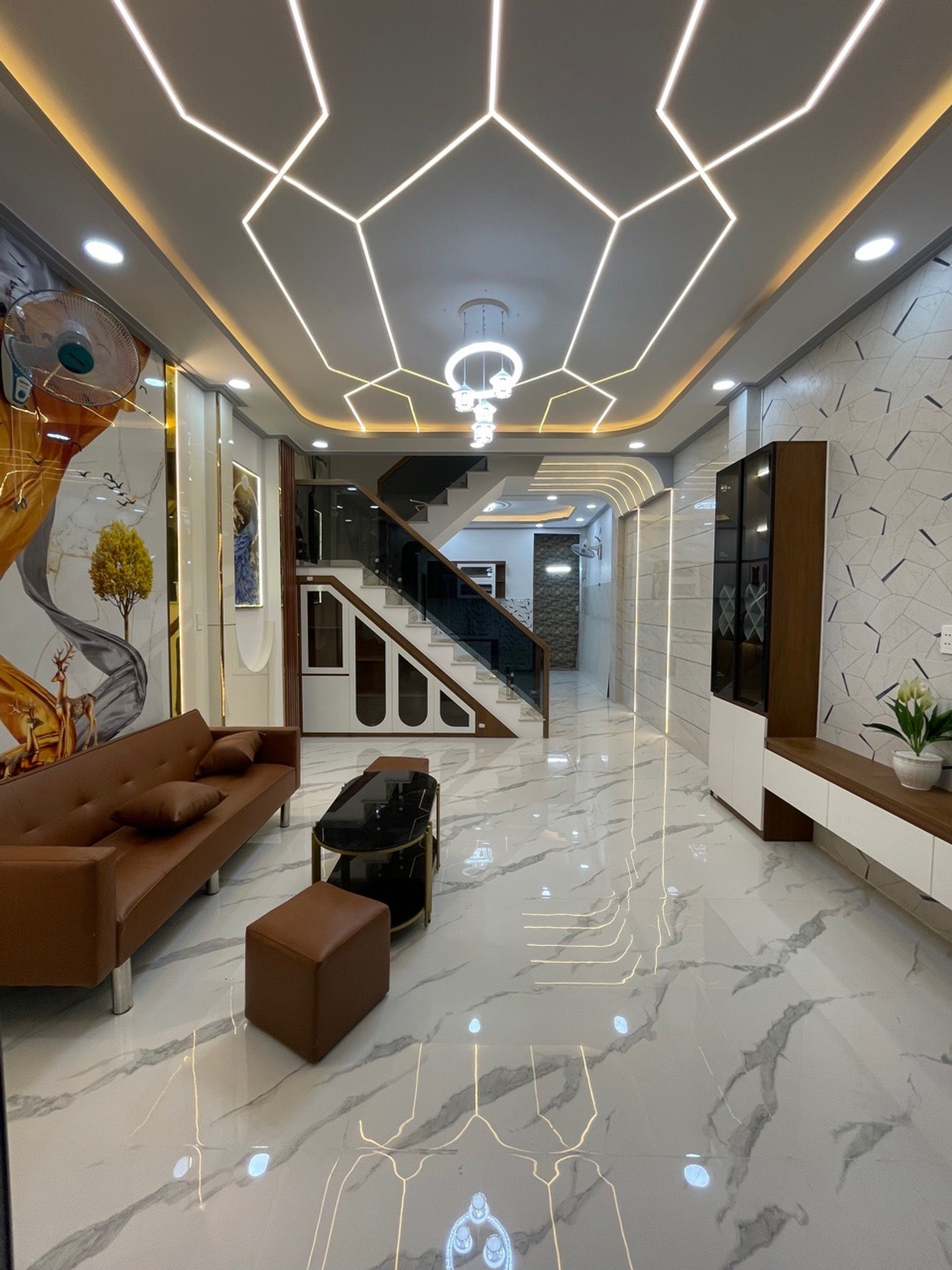 Nhà mới đẹp ngay Trung tâm Quận 6
Hồng Bàng - vòng xoay Cây Gõ -đường 3/2 - Minh Phụng - Hậu Giang