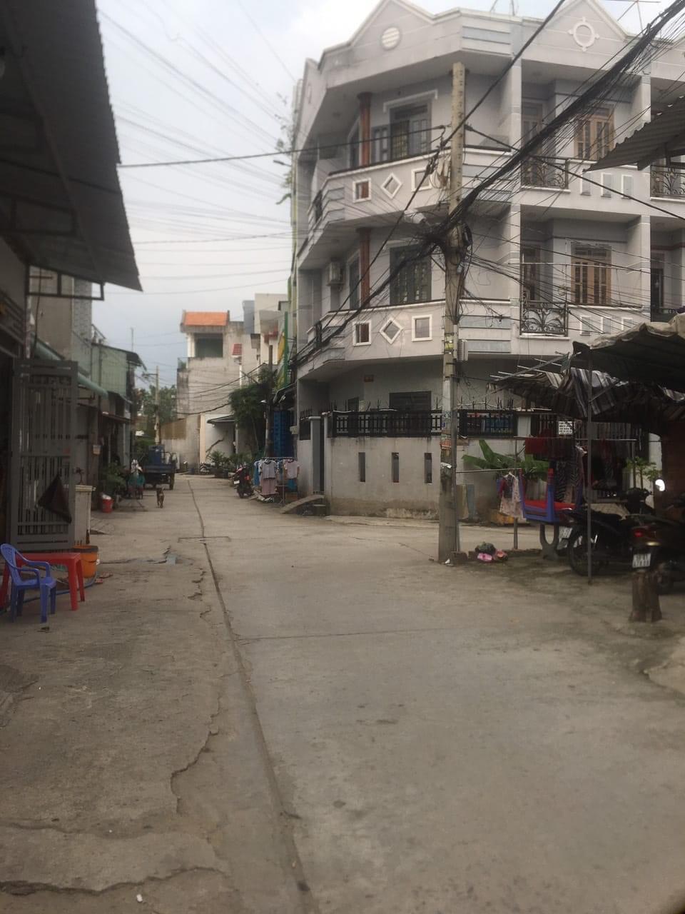 NHÀ 3 TỶ TỈNH LỘ 10