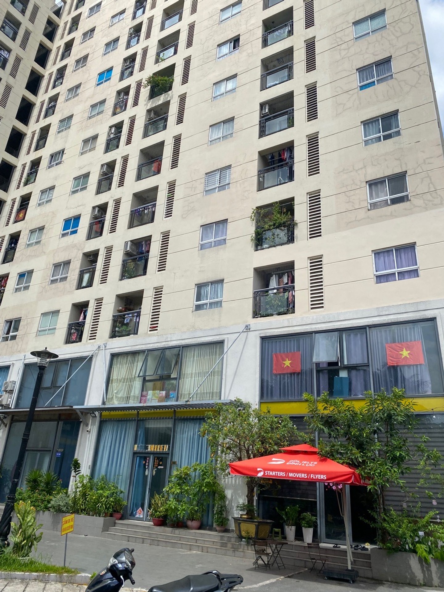 Căn hộ 3 phòng ngủ view đẹp tại Phan Huy Ích, giảm giá hấp dẫn