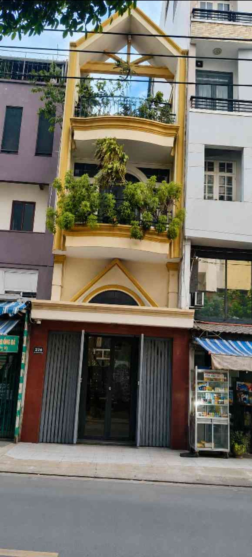 Nhà mặt tiền Nguyễn Minh Hoàng, Tân Bình - Không gian sống và kinh doanh tuyệt vời