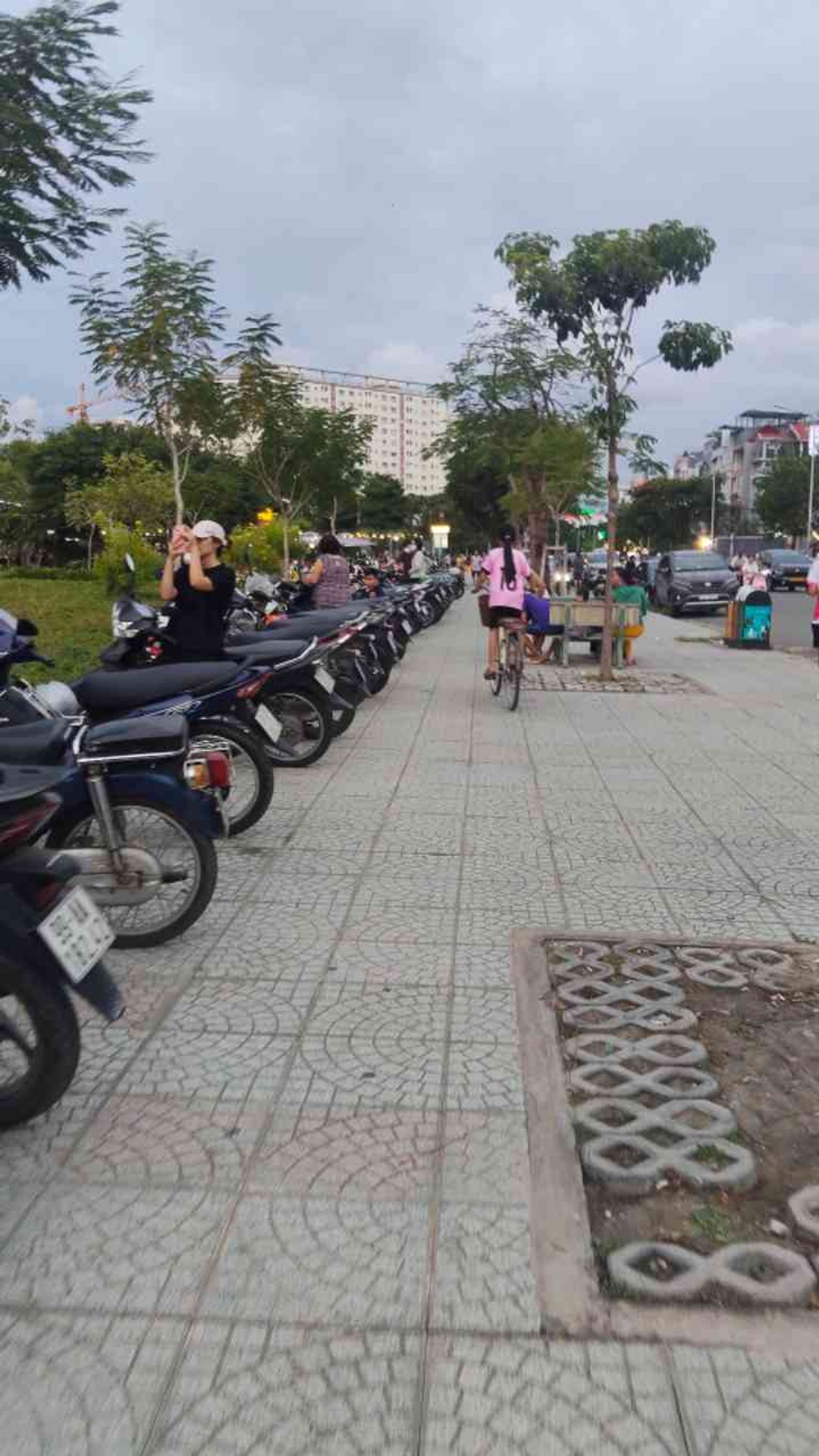 BÁN GẤP Nhà BÌNH TÂN GIÁP TÂN PHÚ