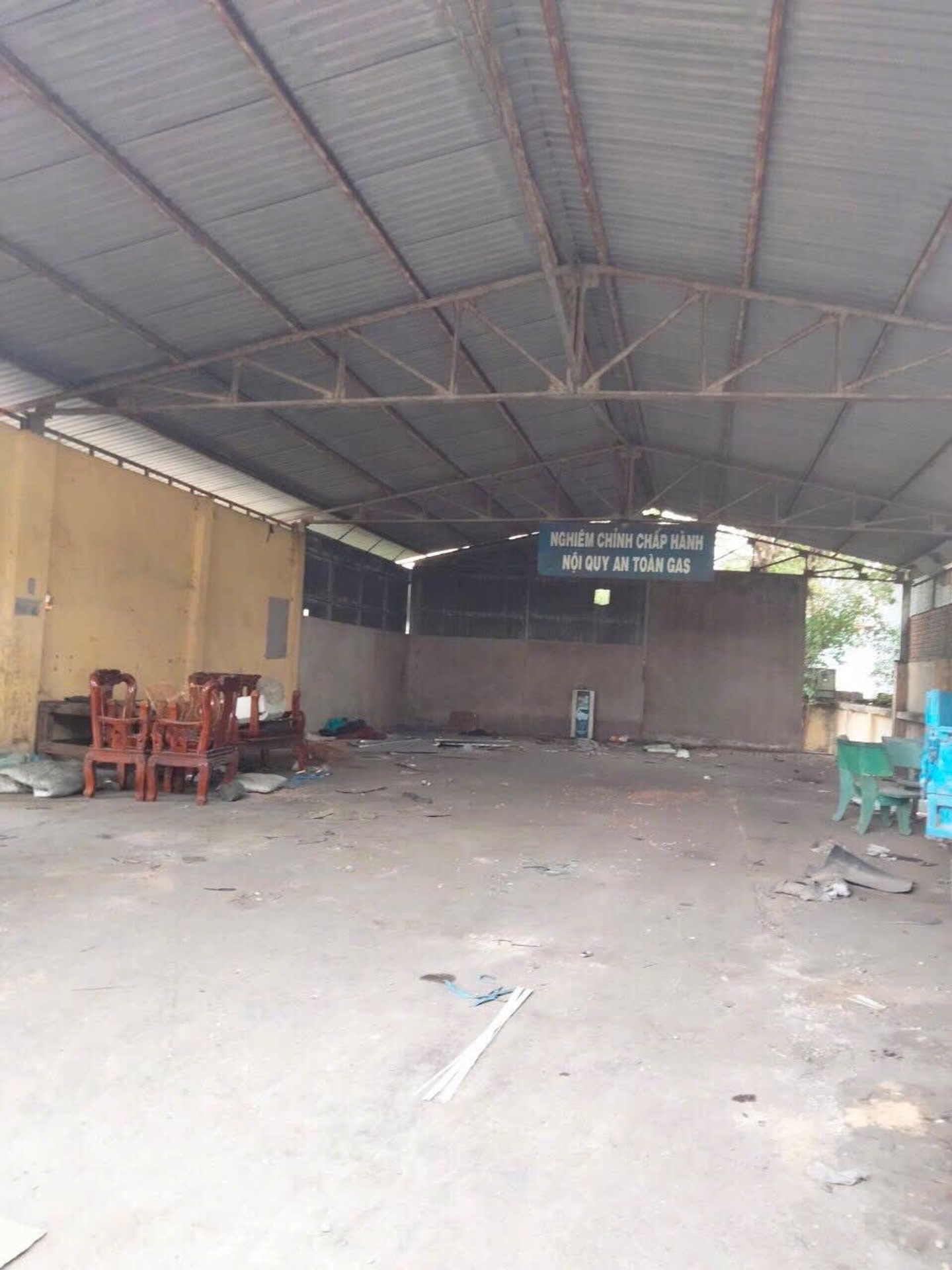 chính chủ bán:
LÔ ĐẤT Ở 2.016 m2,
ngay MặtTiền Quốc lộ 1A,
Đối diện chung cư Centro Destino
