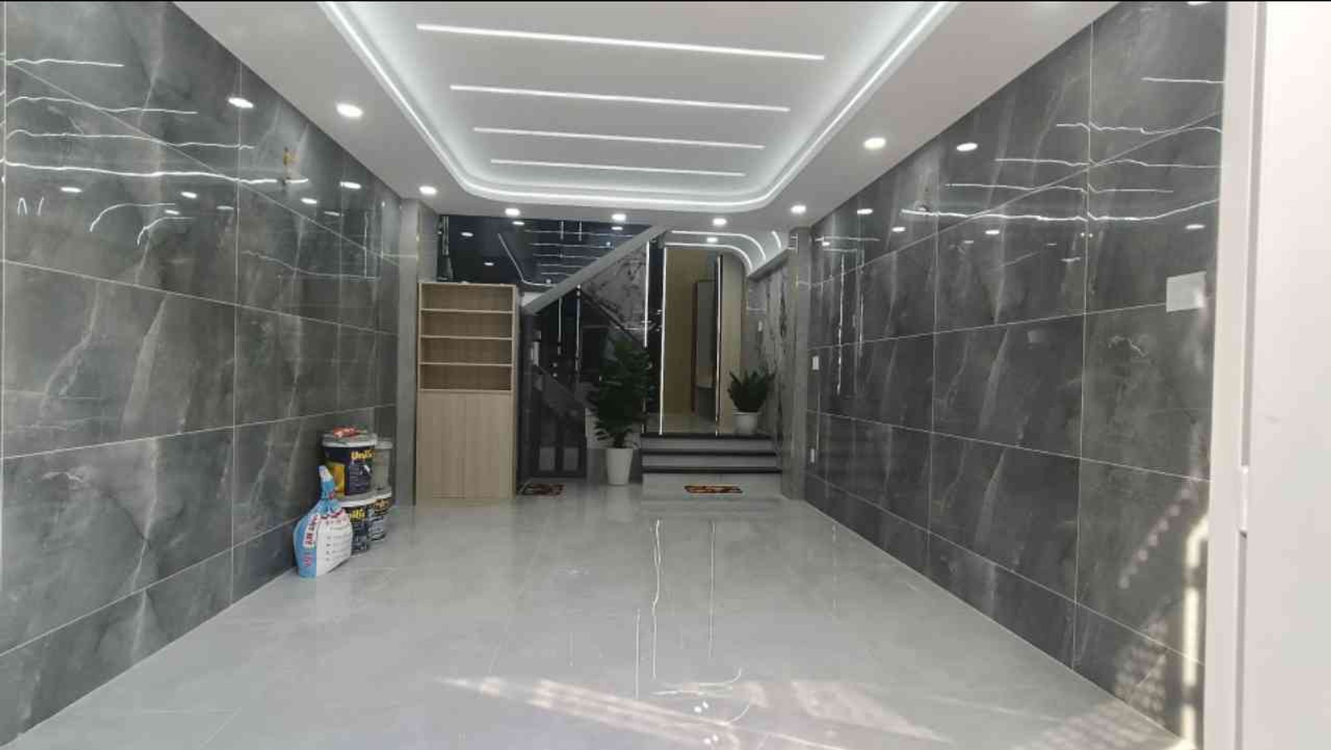 Cơ hội sở hữu nhà mặt tiền siêu phẩm gần chợ Bình Thành, giá tốt khó bỏ qua