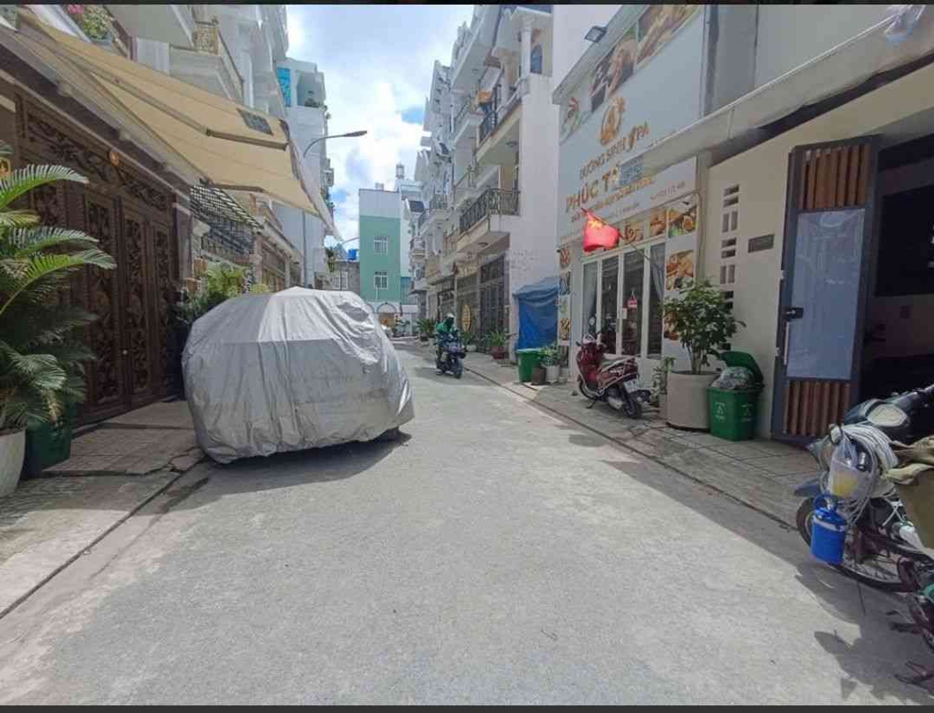 Cơ hội sở hữu nhà 5 tầng cực đẹp, vị trí vàng Bình Tân, giá tốt, ô tô vào nhà