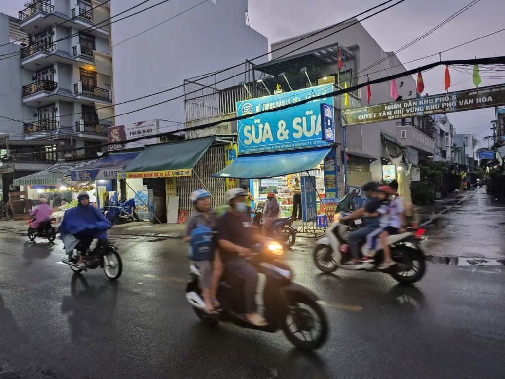Bán nhà mặt phố khu Tên Lửa, Bình Tân, mặt tiền 4.2m, phù hợp kinh doanh