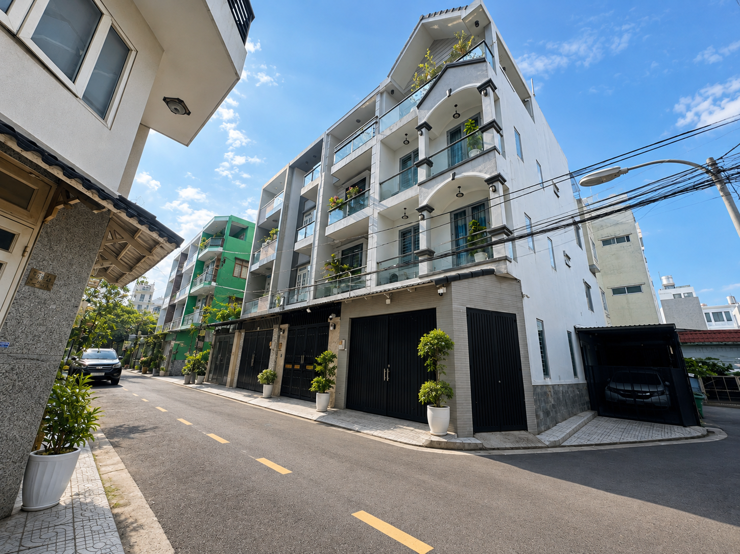 ĐẤT ĐẸP: 100m2 -chỉ: 7,9 Tỷ TL - KHU NHÀ GIÀU – TẶNG GPXD - Hầm + 5lầu ST
