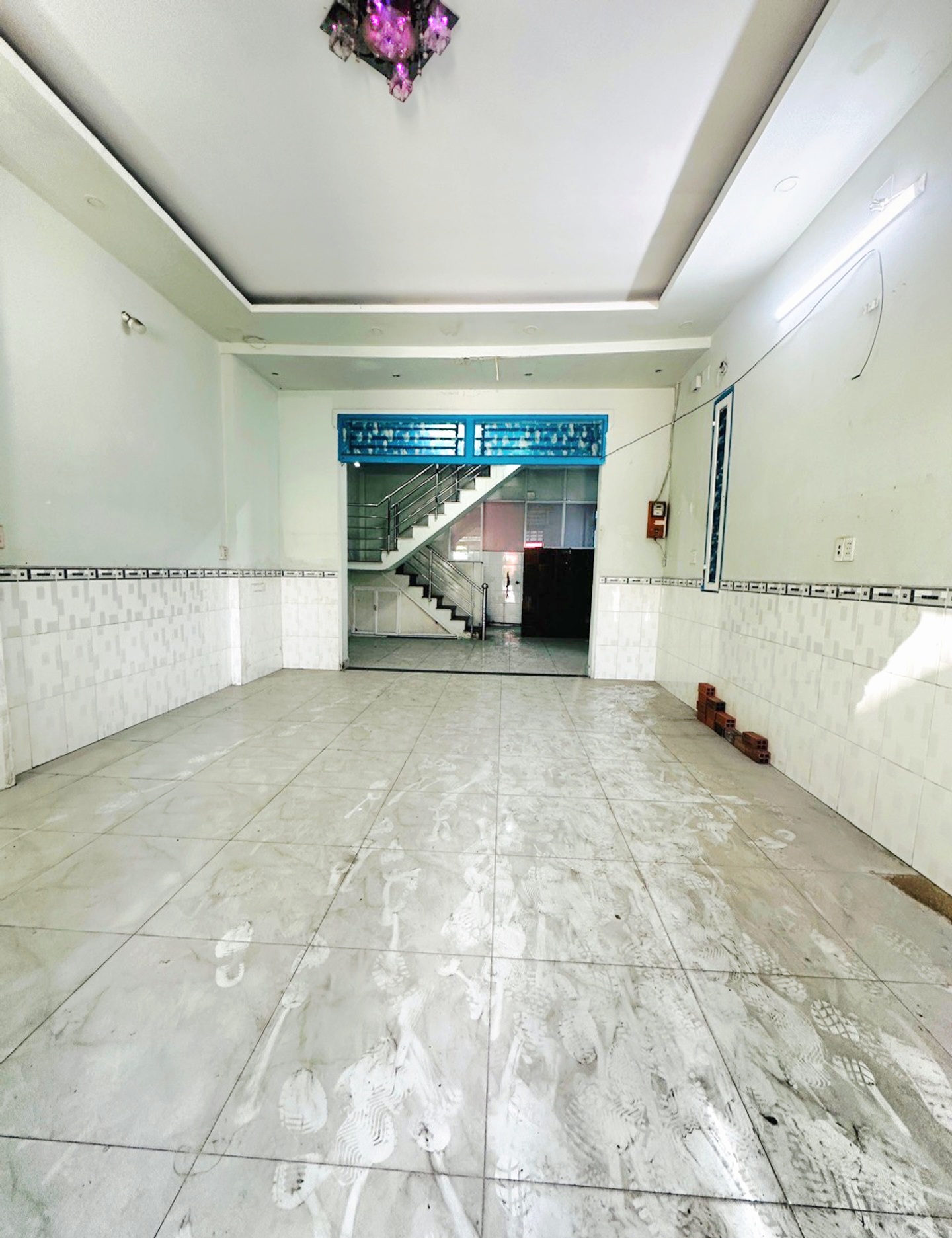 🏡 CĂN GÓC 2 MẶT TIỀN KINH DOANH_ 5M x 20M_ĐƯỜNG 10M XE TẢI TRÁNH_VÕ THỊ PHẢI SÁT LÊ VĂN KHƯƠNG QU