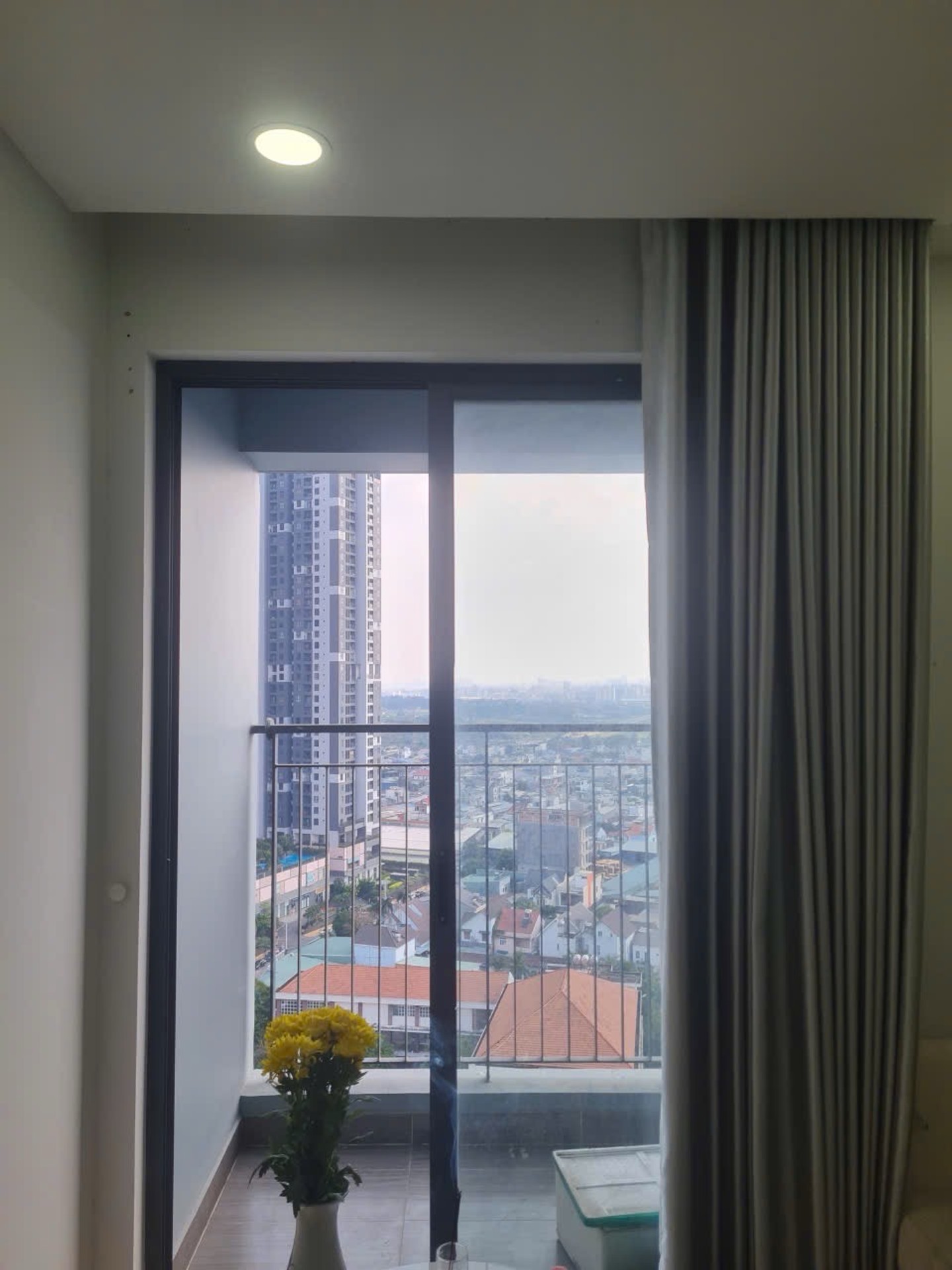 Bán căn hộ 2 phòng ngủ 60m2 tại trung tâm Đông Hoà, gần Aeon Mall Bình Dương