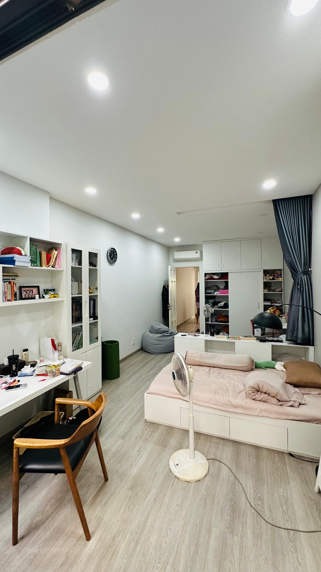 Bán nhà riêng tại Cộng Hòa phường 13, Tân Bình, diện tích 89.5m², 3 tầng, thuận tiện giao thông