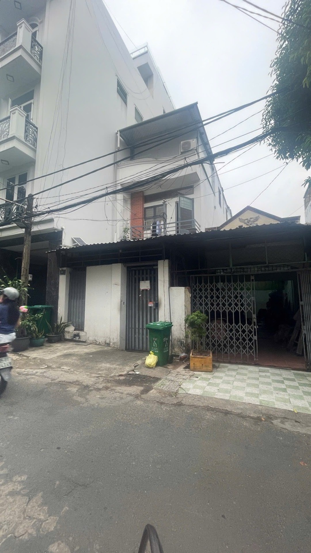 Nhà cấp 4 hẻm rộng, vị trí siêu tiện lợi tại Tân Sơn