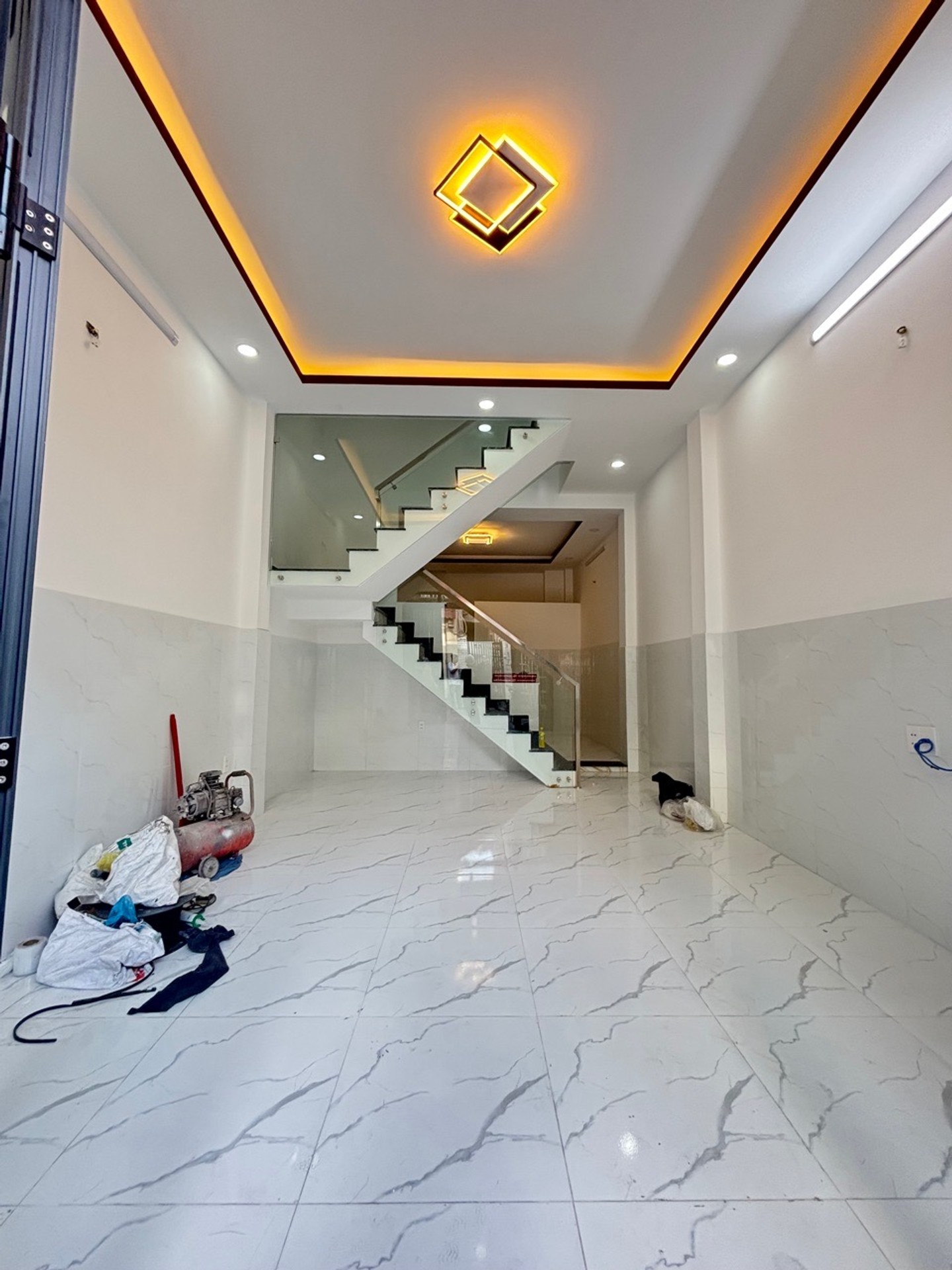Cơ hội hiếm có sở hữu nhà 4 tầng ngay trung tâm Tân Kỳ Tân Quý, giá tốt!