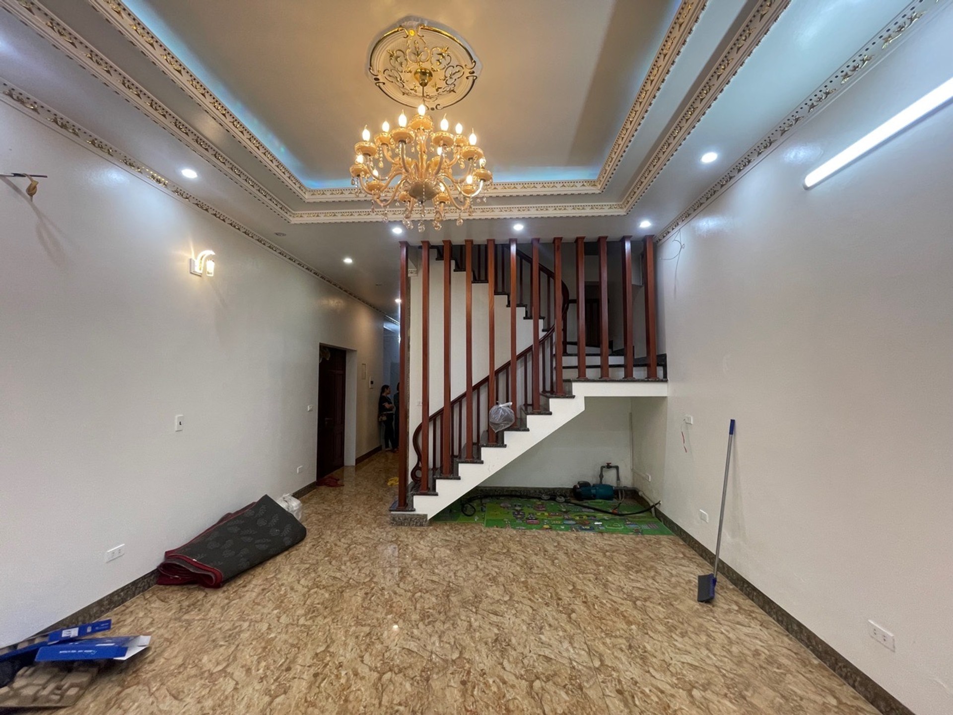 Nhà Mặt Phố 7 Tầng Thang Máy Kinh Doanh Đỉnh Tại Như Quỳnh