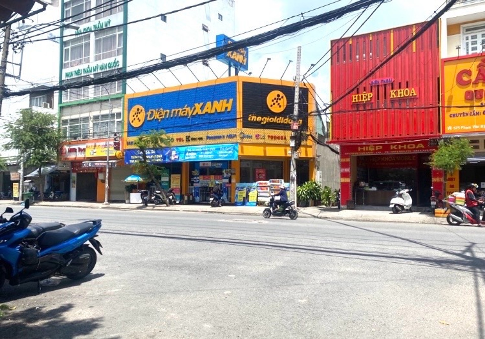 Nhà Phố Tân Bình Gần Sân Bay – Không Gian Sống Lý Tưởng