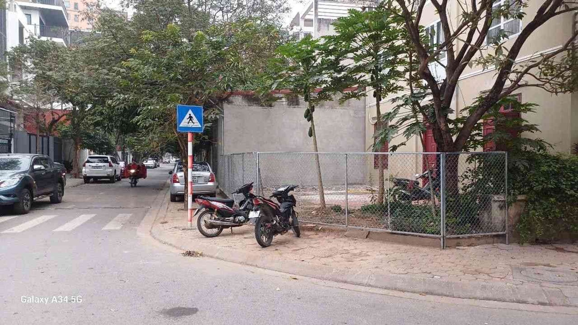 MẶT PHỐ GIANG BIÊN - VỈA HÈ - LÔ GÓC ĐẮC ĐỊA - Ô TÔ TRÁNH 2 MẶT - KINH DOANH ĐỈNH