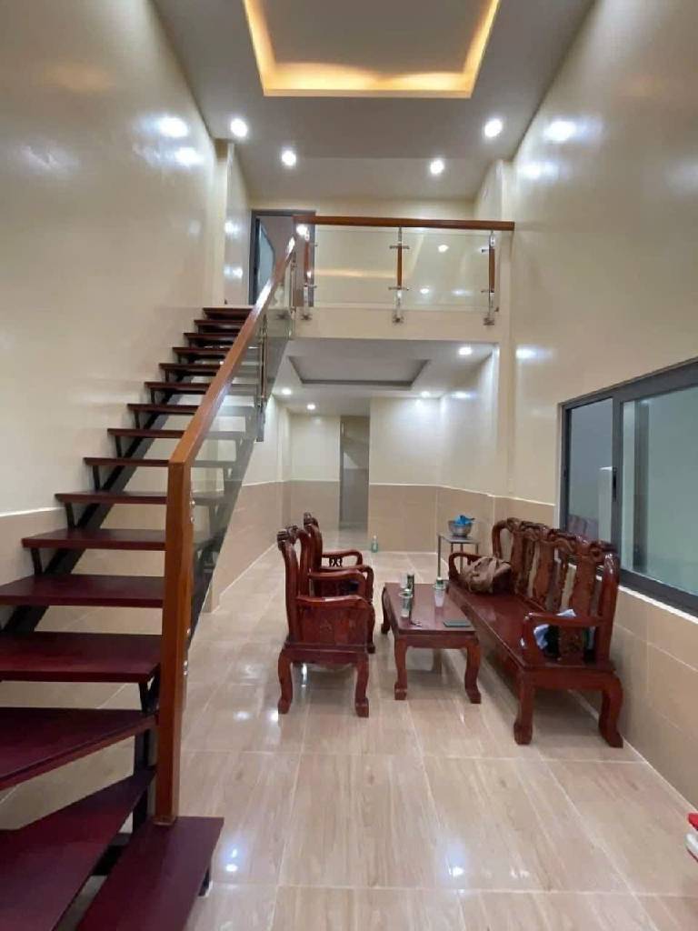 DÒNG TIỀN, HẺM BA GÁC, SÁT HẺM XE TẢI - 2Tầng-Ngang 4m-Dưới 3.75 đồng- Lý Thánh Tông - TÂN PHÚ