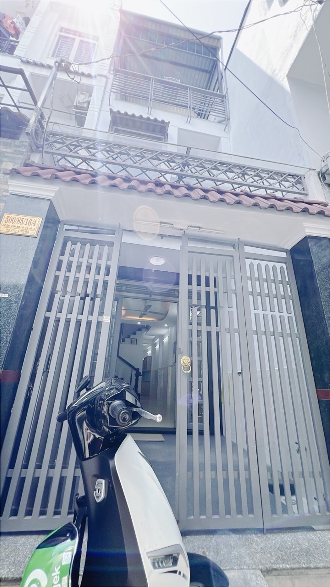 500/x Đoàn Văn Bơ
3x17
3 tầng 4 PN