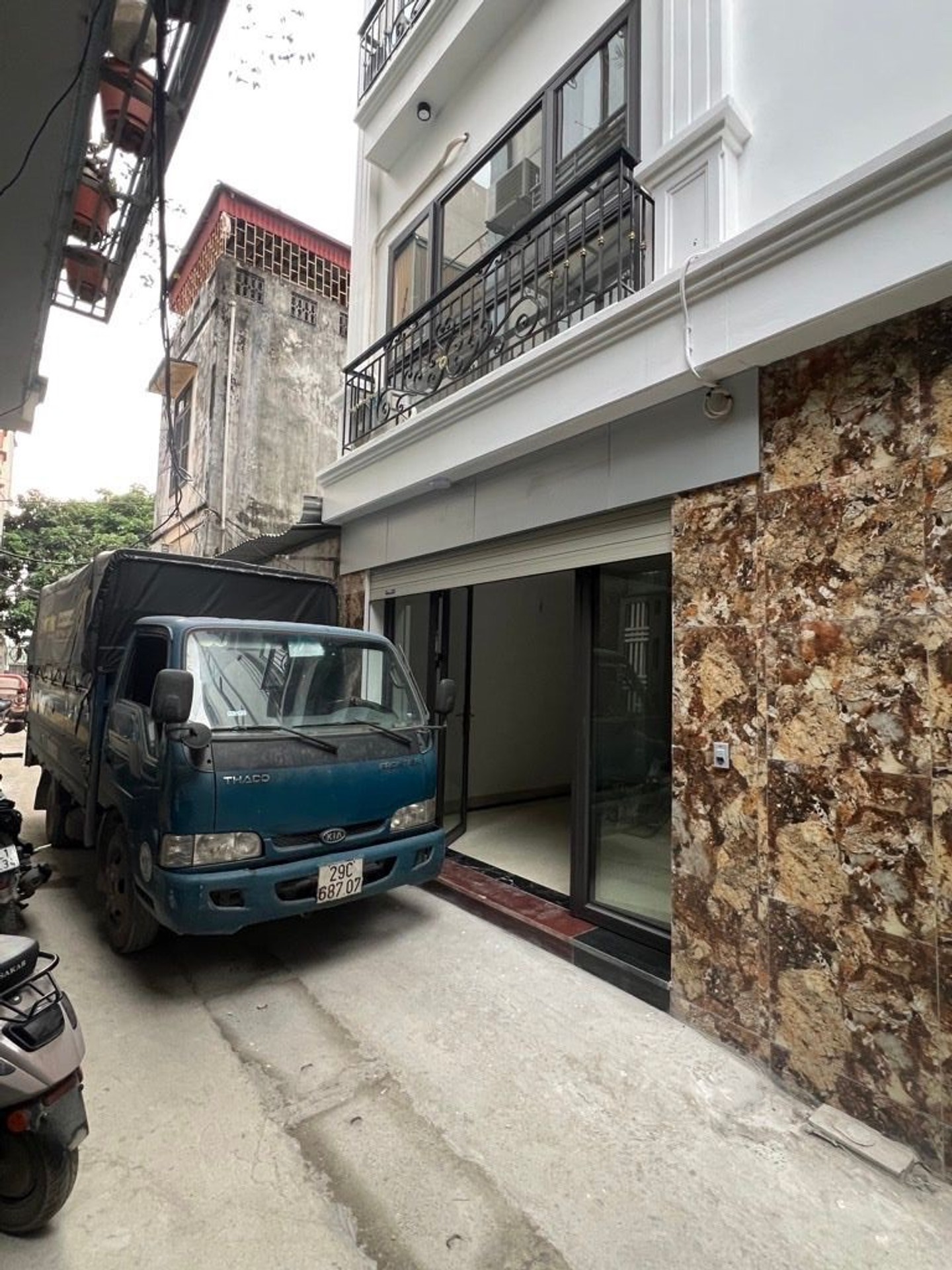 Nhà đẹp ngõ ô tô Đại Mỗ - 6 tầng full nội thất