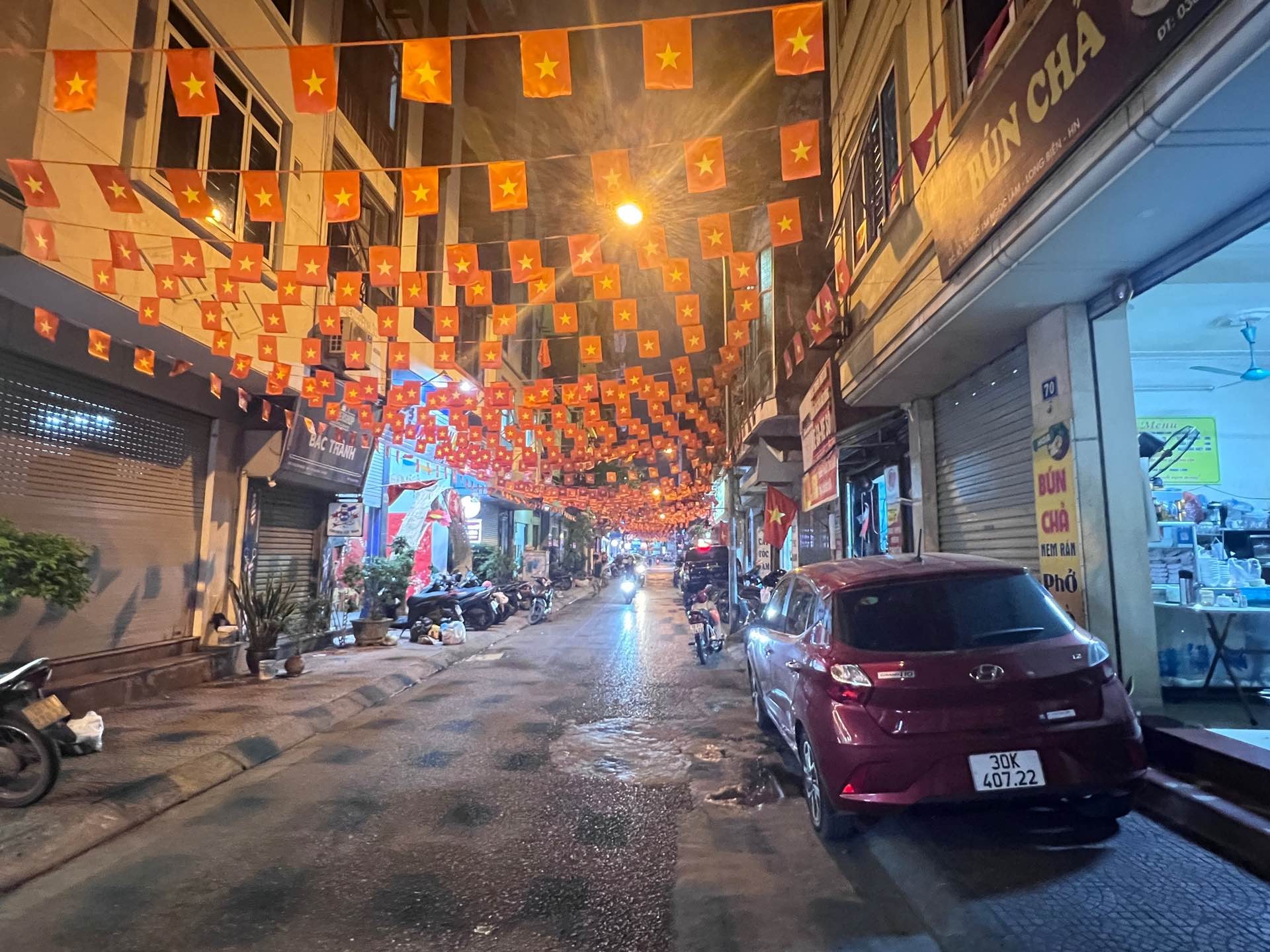 BÁN NHÀ NGỌC LÂM 39,6M2- 5 TẦNG - NGÕ THÔNG, Ô TÔ TRÁNH - KINH DOANH ĐỈNH CAO- 19.5 Tỷ