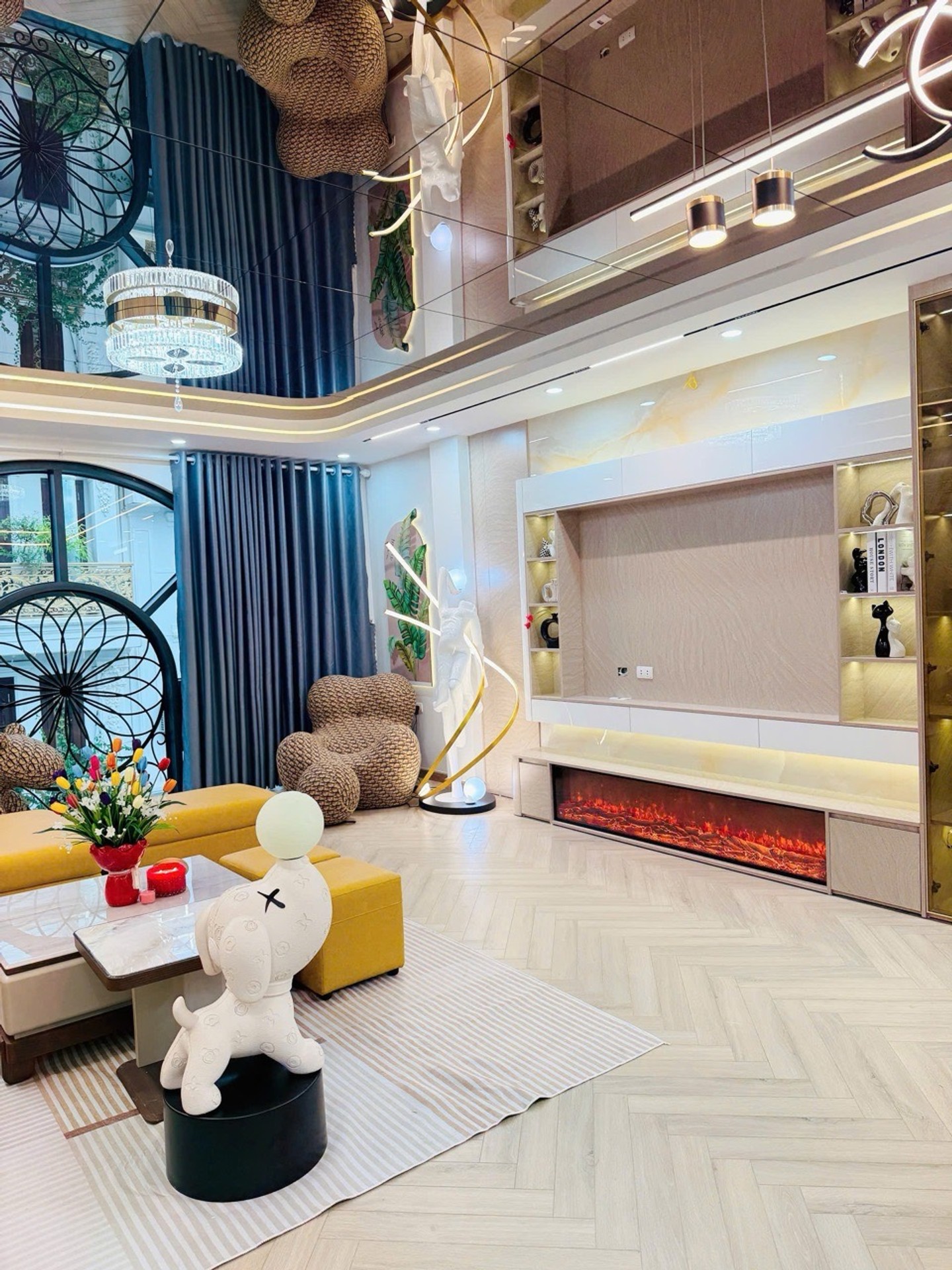 Nhà Phân Lô liền kề 7 tầng, 50/55m2, thang máy, đẳng cấp trong khu vực kinh doanh sầm uất