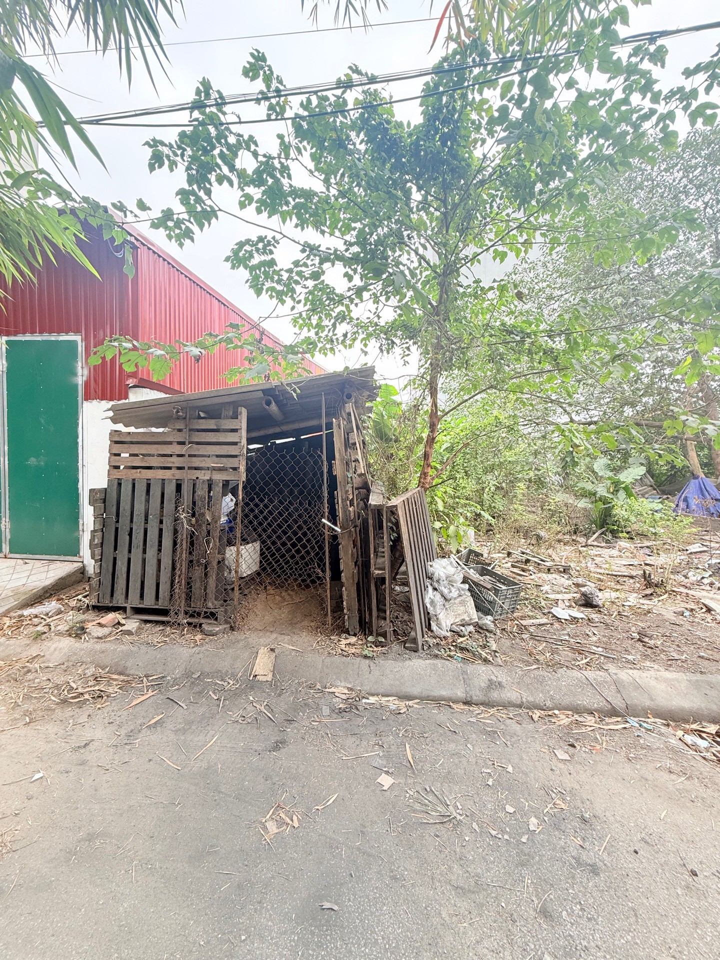 BÁN ĐẤT THẠCH BÀN, LONG BIÊN 79.5M2- MT 5.3m- VỈA HÈ, Ô TÔ TRÁNH - 13.5 Tỷ