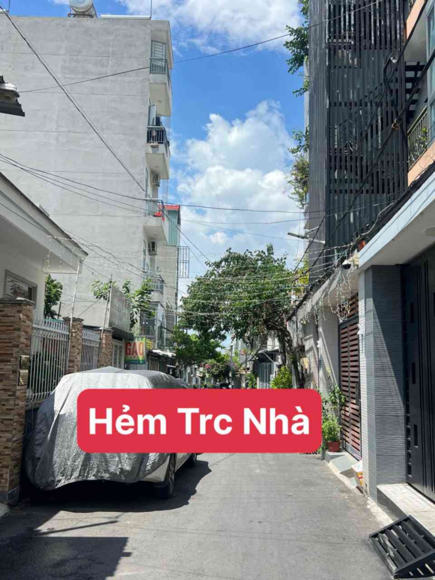 Nhà 2 tầng hẻm xe hơi Lê Văn Việt, DT 95m2, giá 9 tỷ