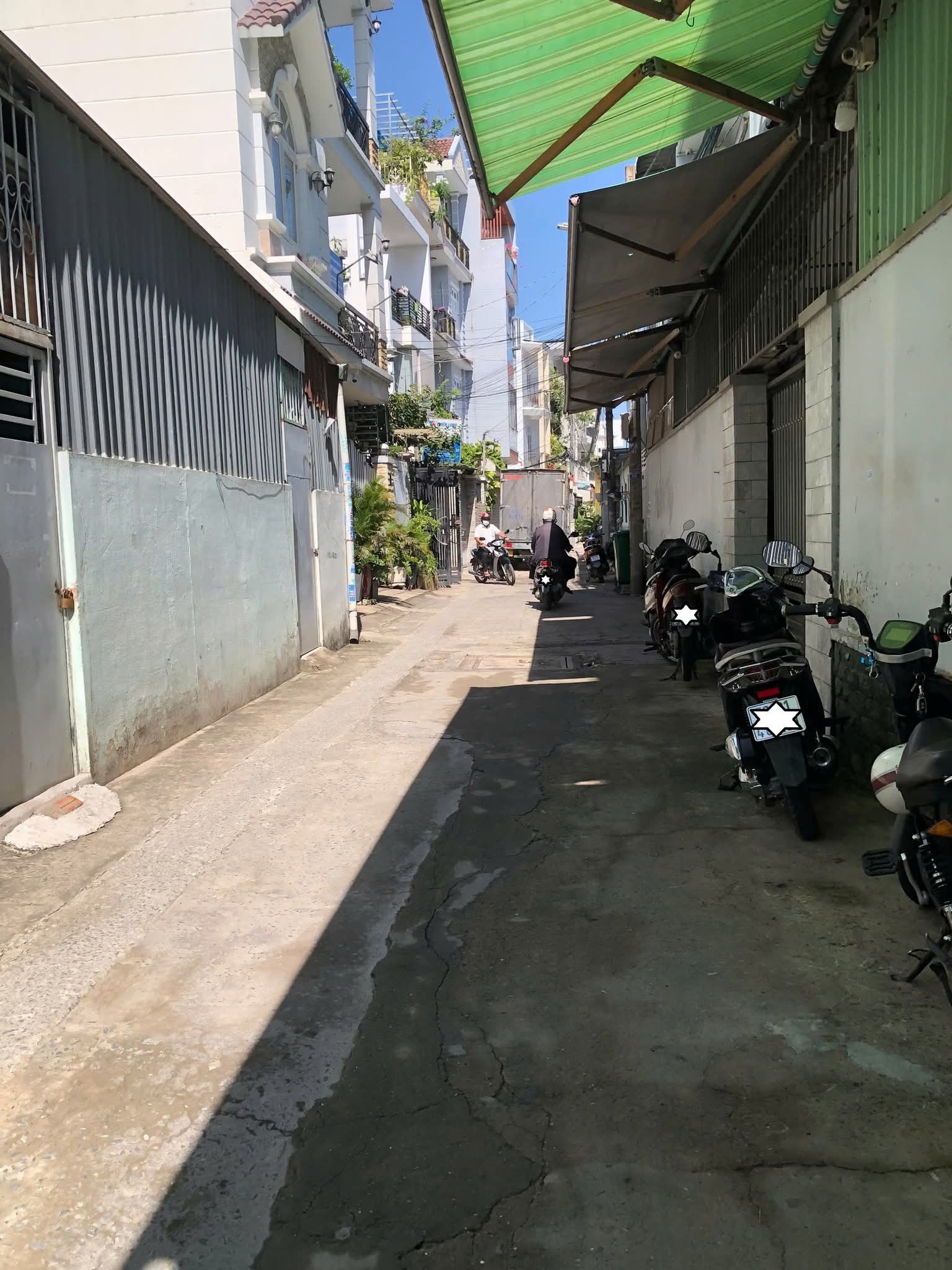 🎯 HXH NGUYỄN TUYỂN–QUẬN 2- DÃY TRỌ 128M2 (5.2X24,5M) - SIÊU VUÔNG VẮN - DÒNG TIỀN CAO ĐỀU ĐẶN