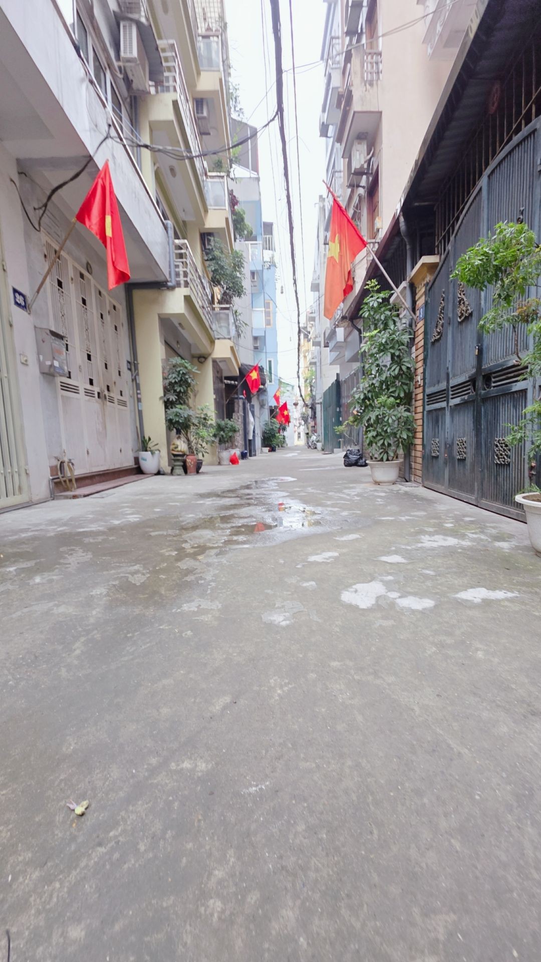 Nhà đẹp Kim Giang ô tô đỗ cửa, sáng thoáng, giá hấp dẫn