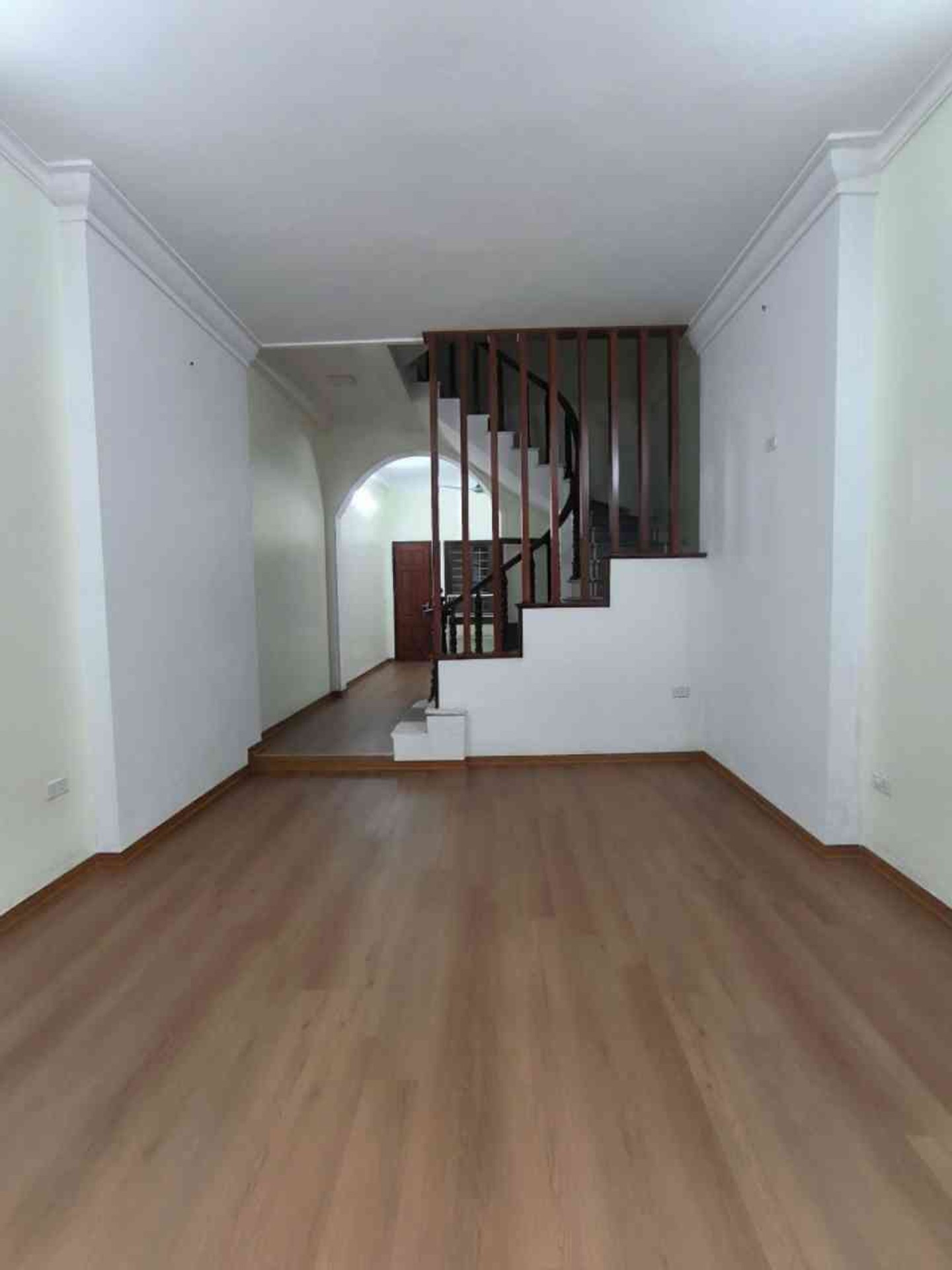 Bán nhà liền kề Ngô Thì Nhậm siêu đẹp 48m2, vỉa hè, oto, kinh doanh. tại trung tâm Hà Đông