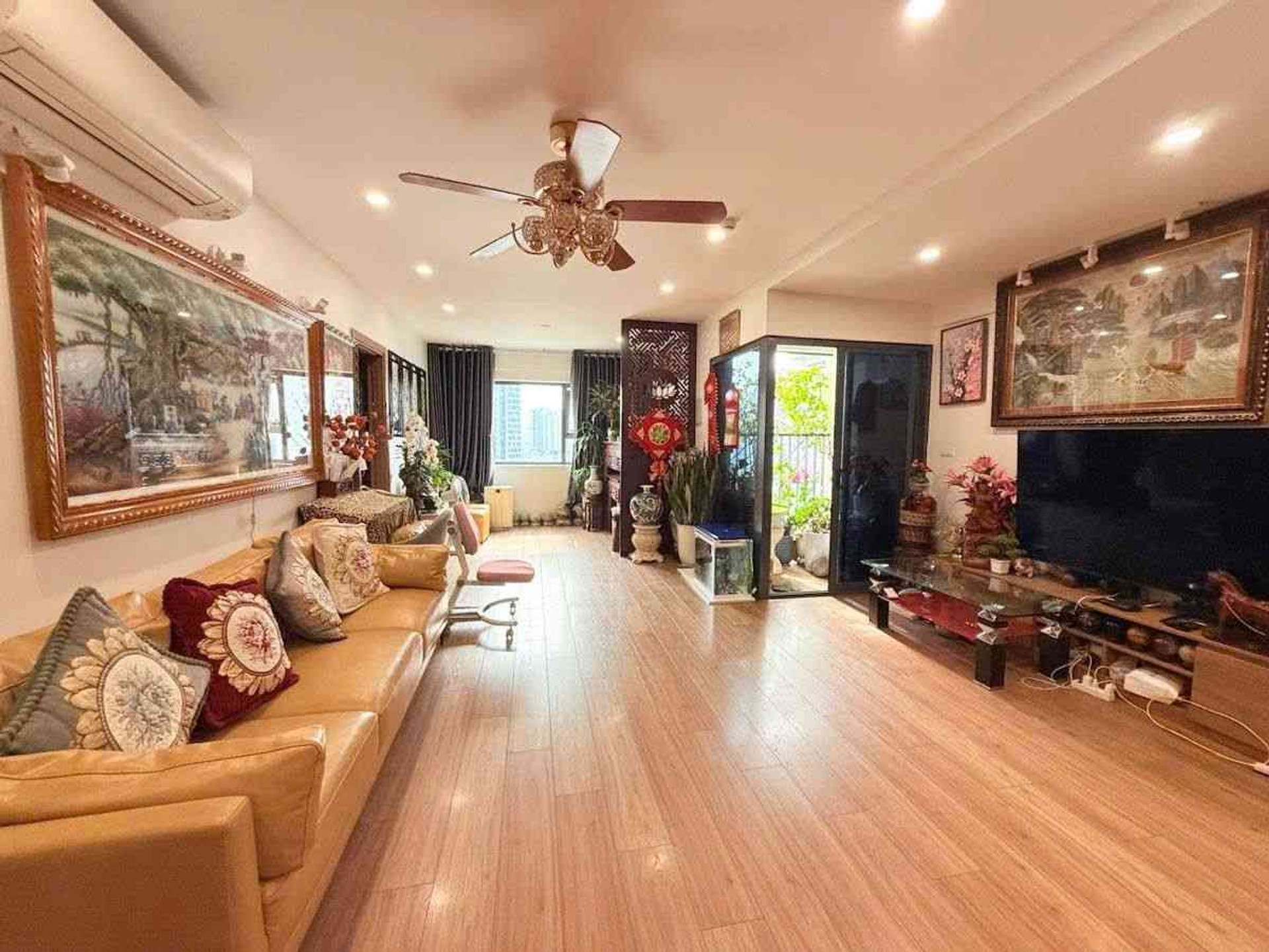 Cơ hội vàng sở hữu căn hộ 3 phòng ngủ tại Amber Riverside Minh Khai với giá giảm sâu