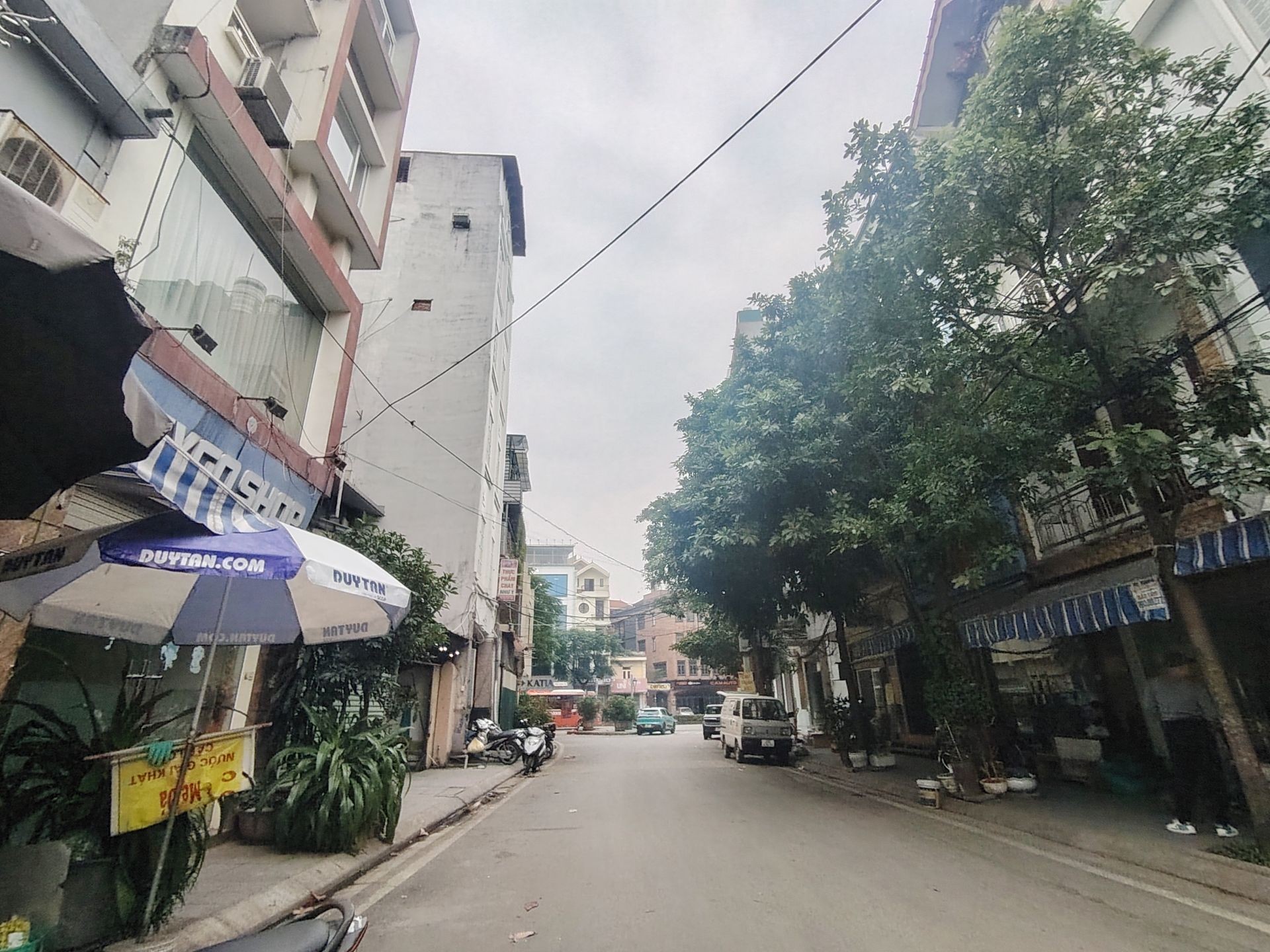 BÁN ĐẤT NGUYỄN VĂN CỪ 52M2- NGÕ TO NHƯ PHỐ - KINH DOANH - 21.4 Tỷ